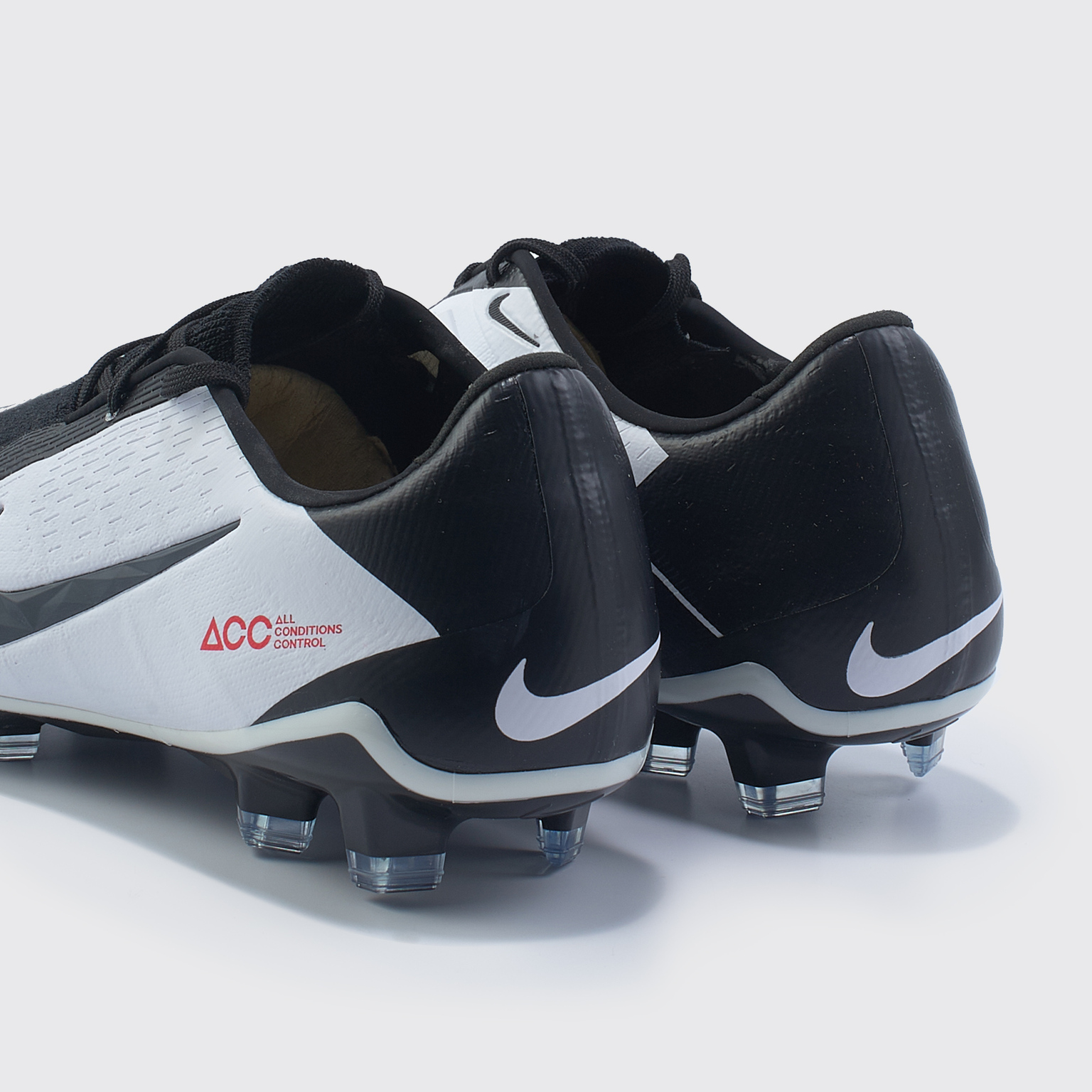 Бутсы Nike Phantom Venom Elite FG AO7540-106