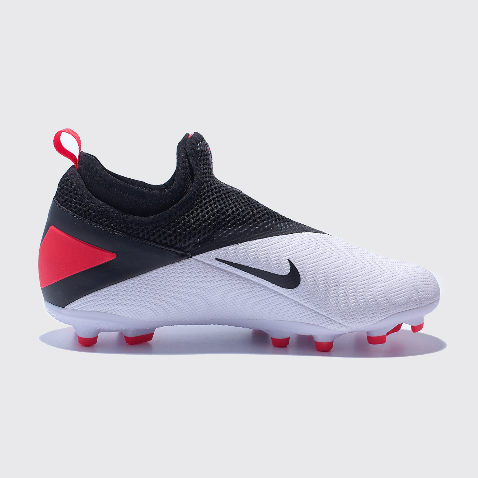 Бутсы детские Nike Phantom Vision 2 Academy DF FG/MG CD4059-106