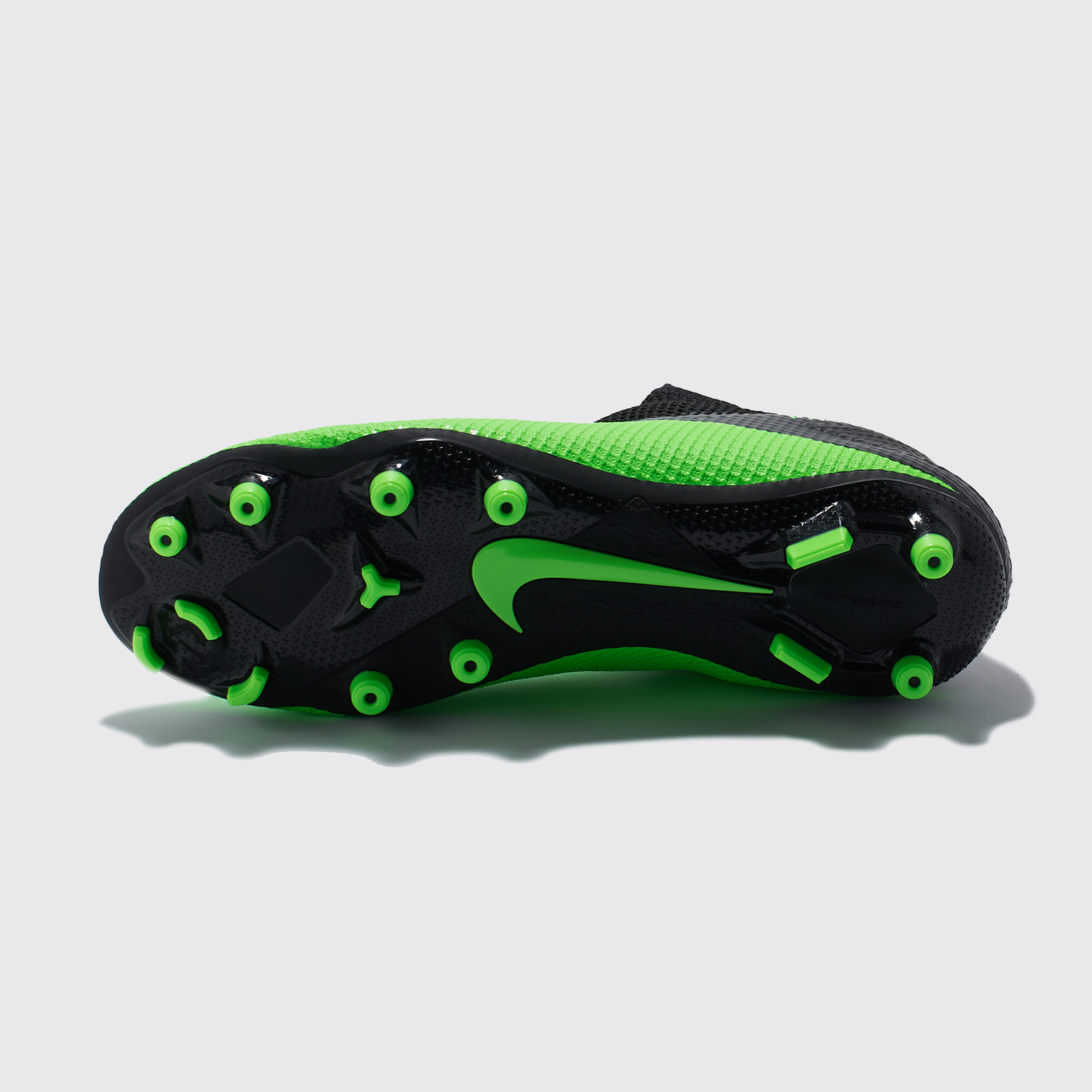 Бутсы Nike Phantom Vision 2 Academy DF FG/MG CD4156-306