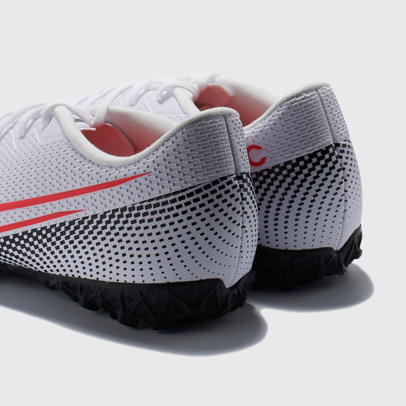 Шиповки Nike Vapor 13 Academy TF AT7996-160