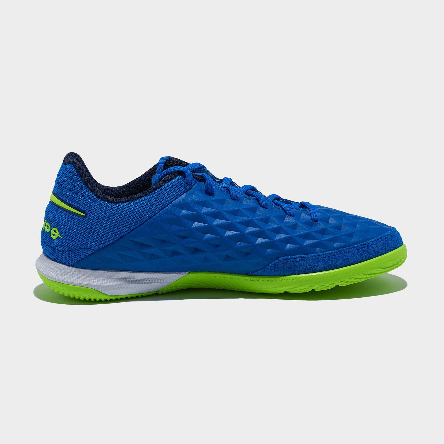 Футзалки Nike Legend 8 Academy IC AT6099-474