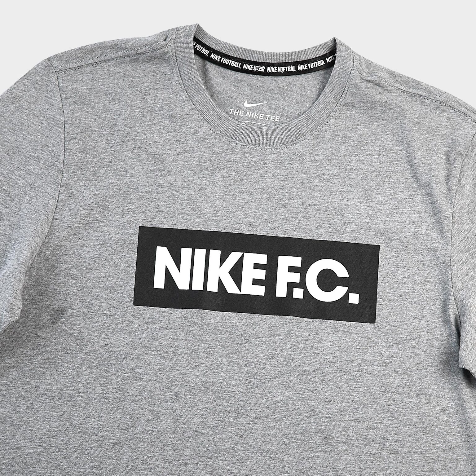 Футболка хлопковая Nike F.C. Tee Essentials CT8429-063