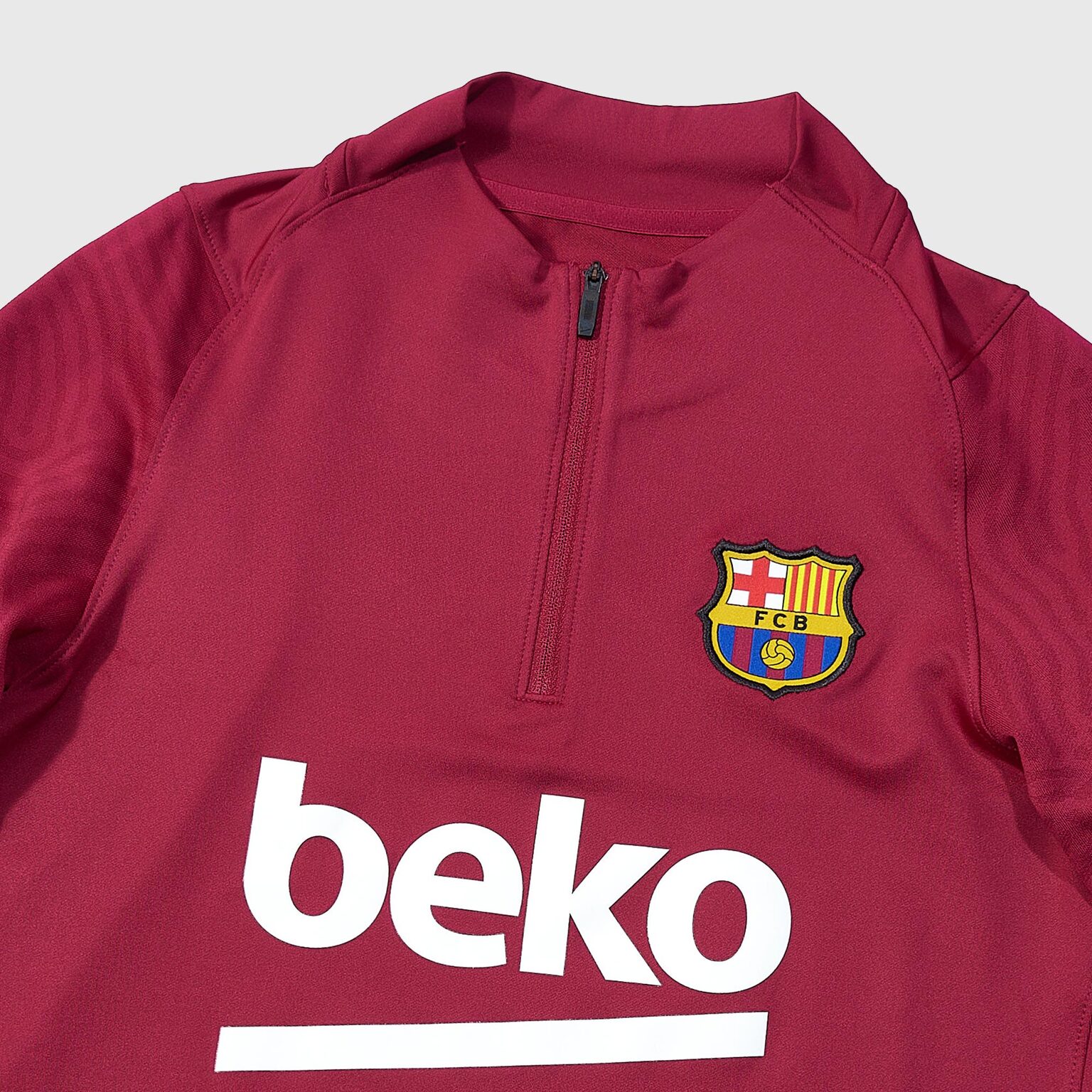 Свитер тренировочный Nike Barcelona сезон 2020/21