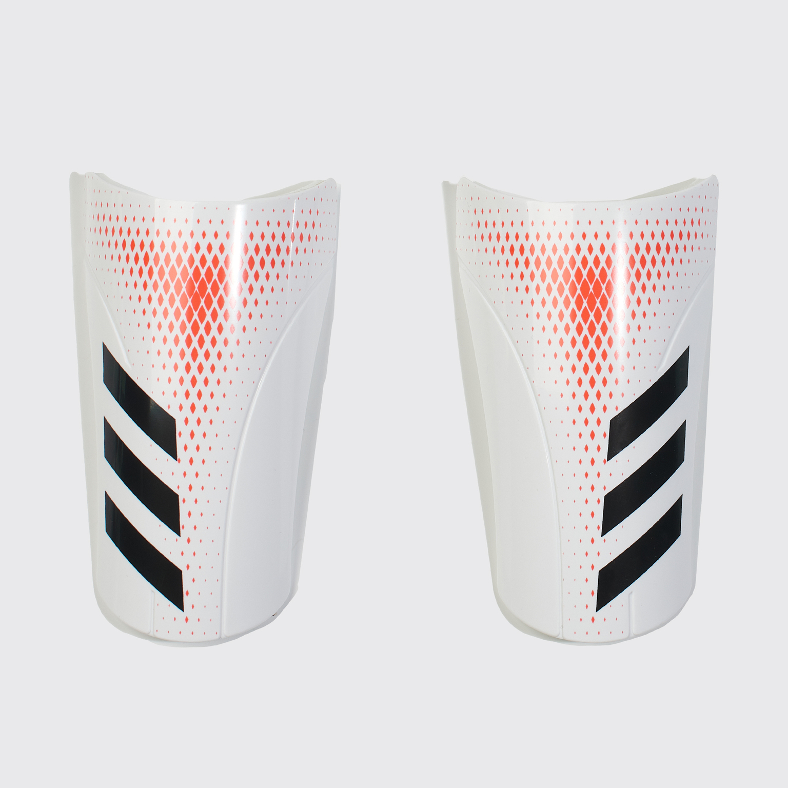 Щитки Adidas Predator FH7530