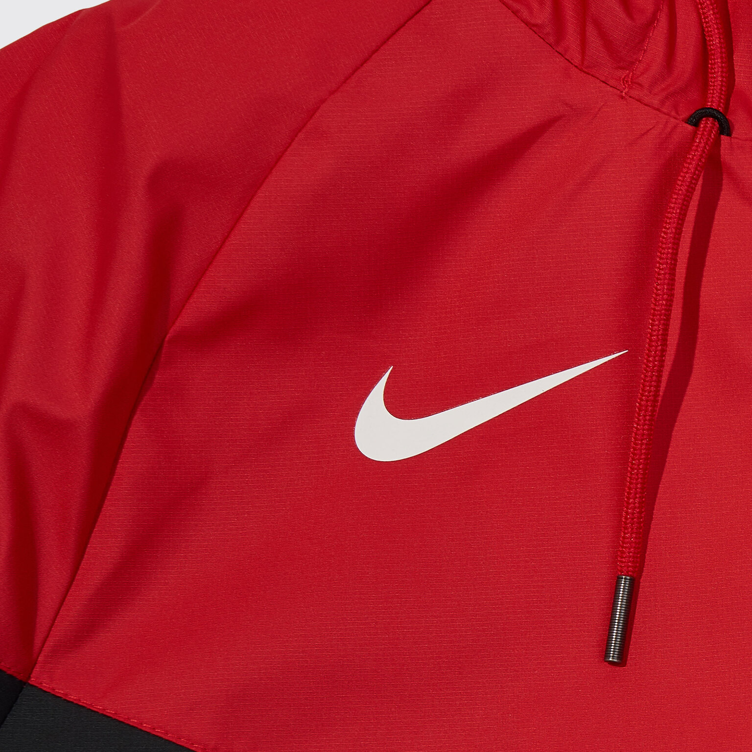 Ветровка Nike Liverpool сезон 2020/21