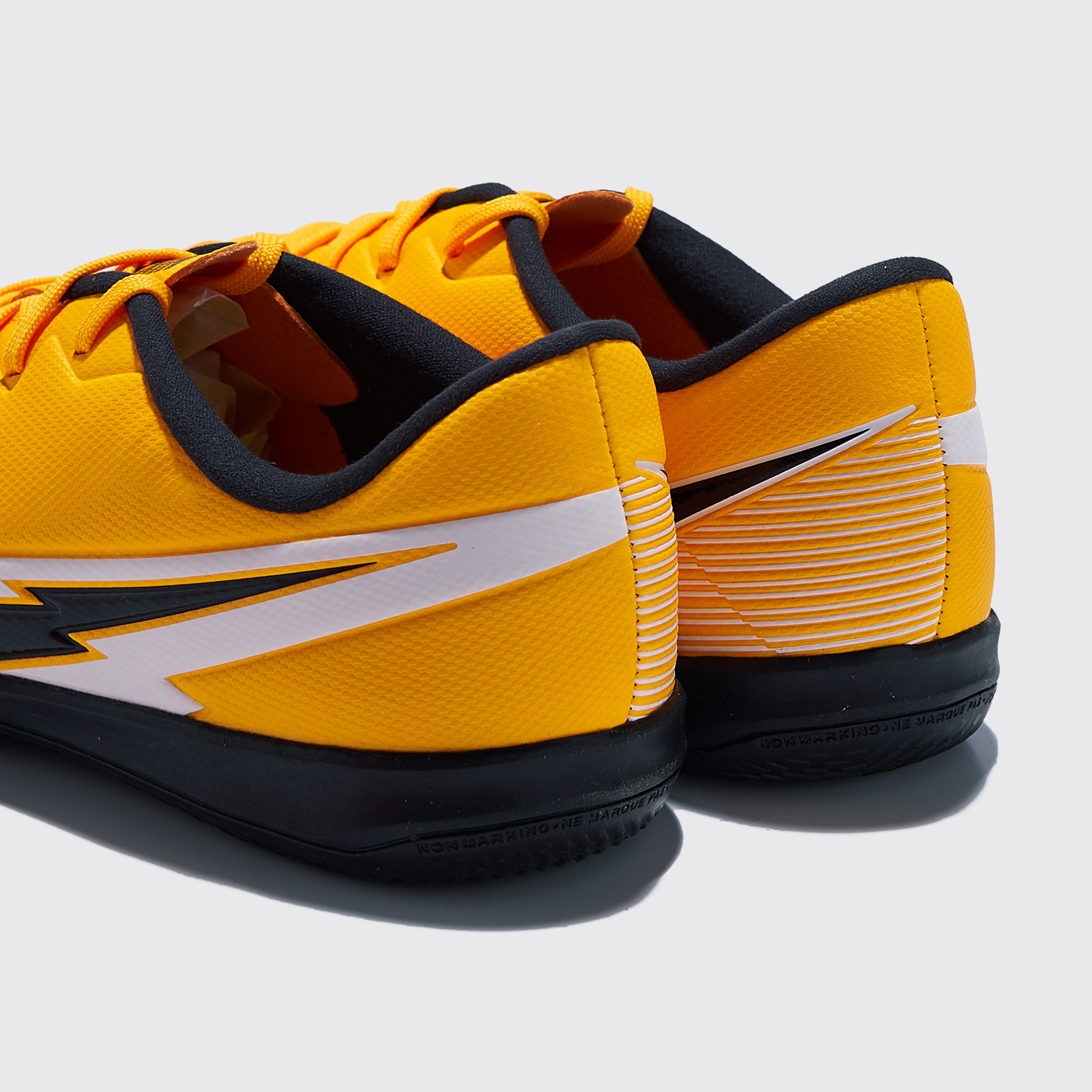 Футзалки детские Nike Vapor 13 Academy IC AT8137-801