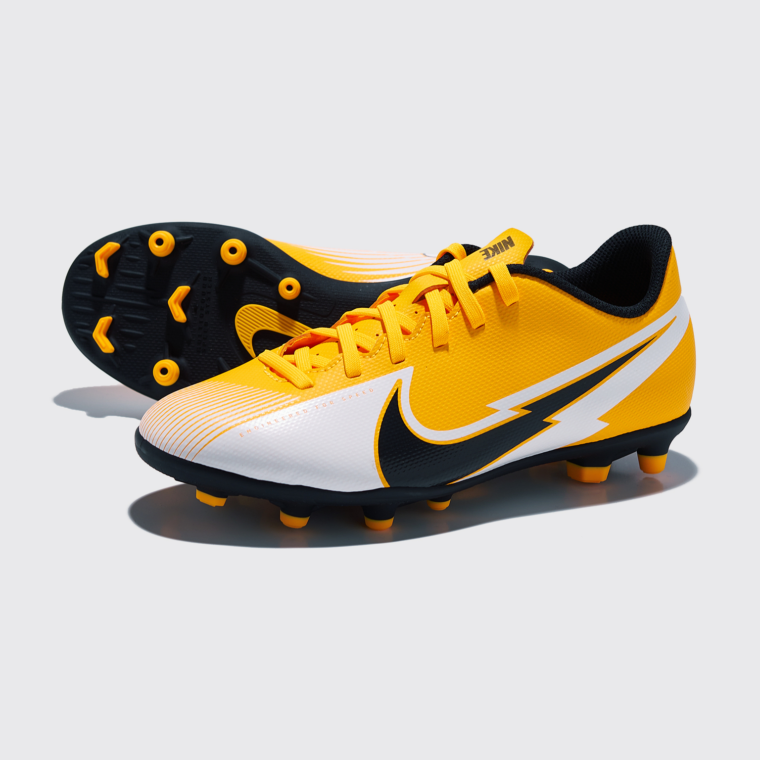 Бутсы детские Nike Vapor 13 Club FG/MG AT8161-801