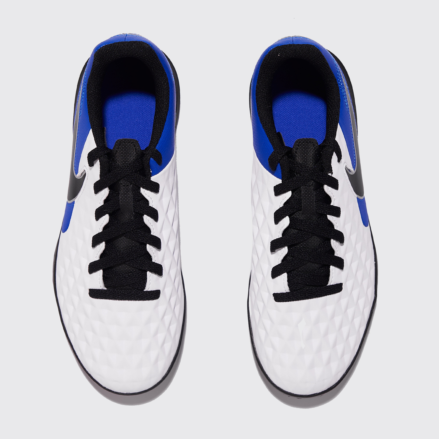 Шиповки детские Nike Tiempo Legend 8 Club TF AT5883-104