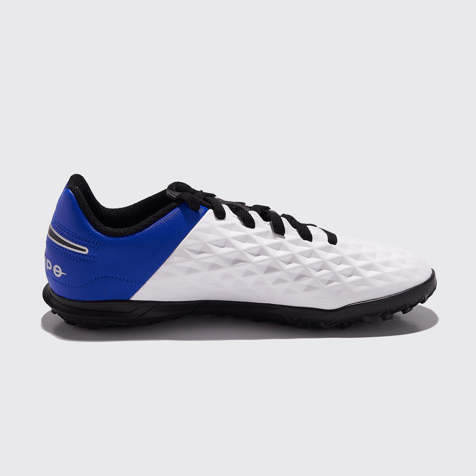 Шиповки детские Nike Tiempo Legend 8 Club TF AT5883-104