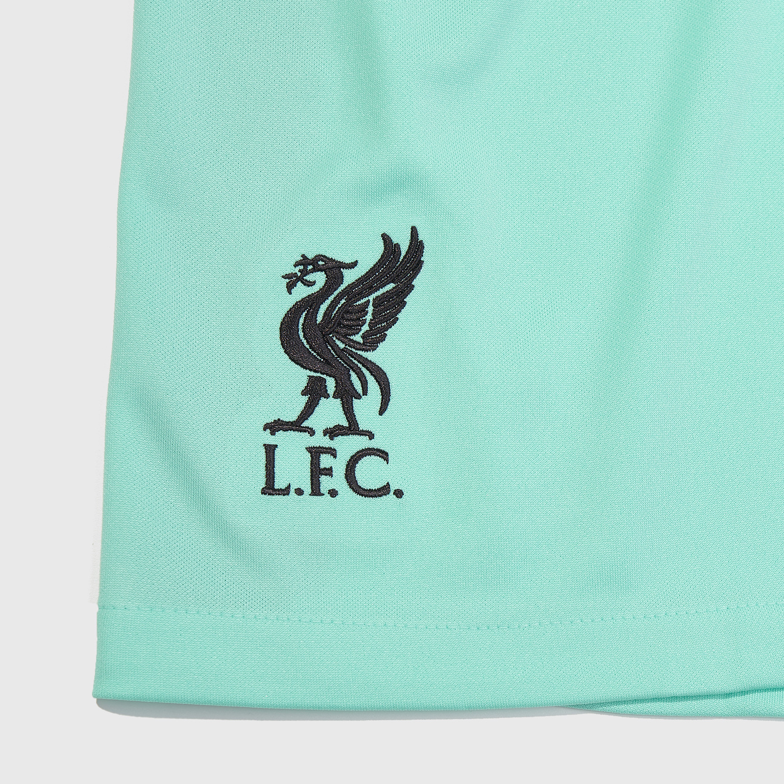 Шорты выездные Nike Liverpool сезон 2020/21