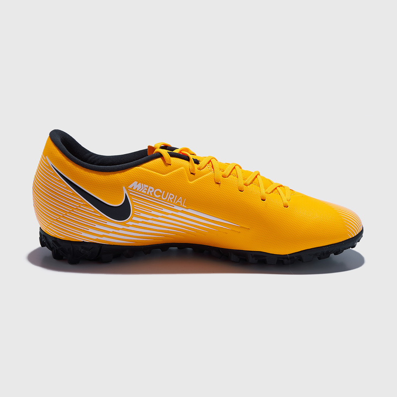 Шиповки Nike Vapor 13 Academy TF AT7996-801