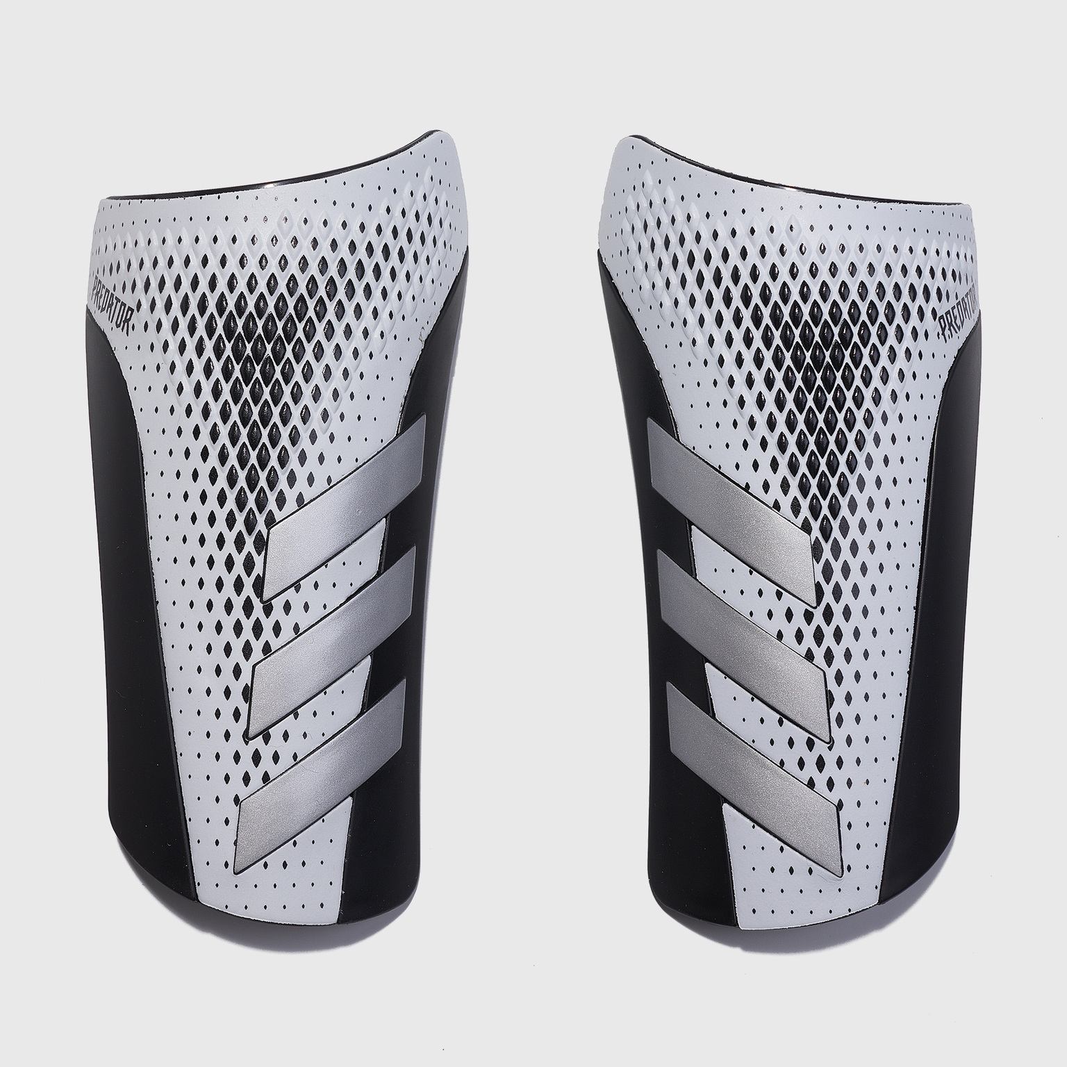 Щитки Adidas Predator League GL7972