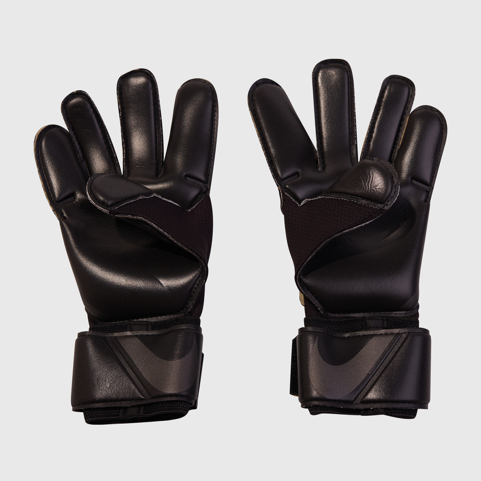 Перчатки вратарские Nike Grip-3 CN5651-010