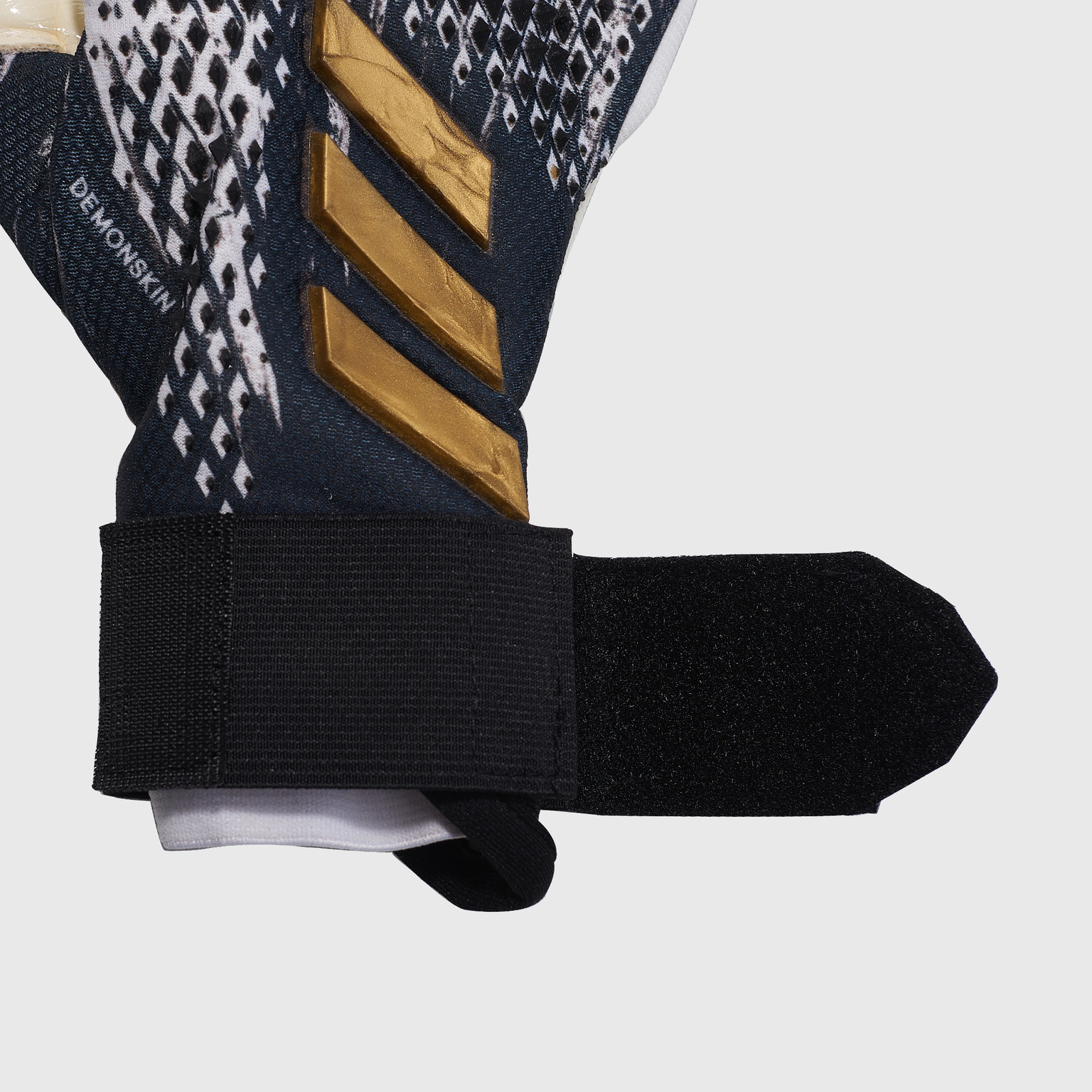 Перчатки вратарские детские Adidas Predator GL Pro FS0416