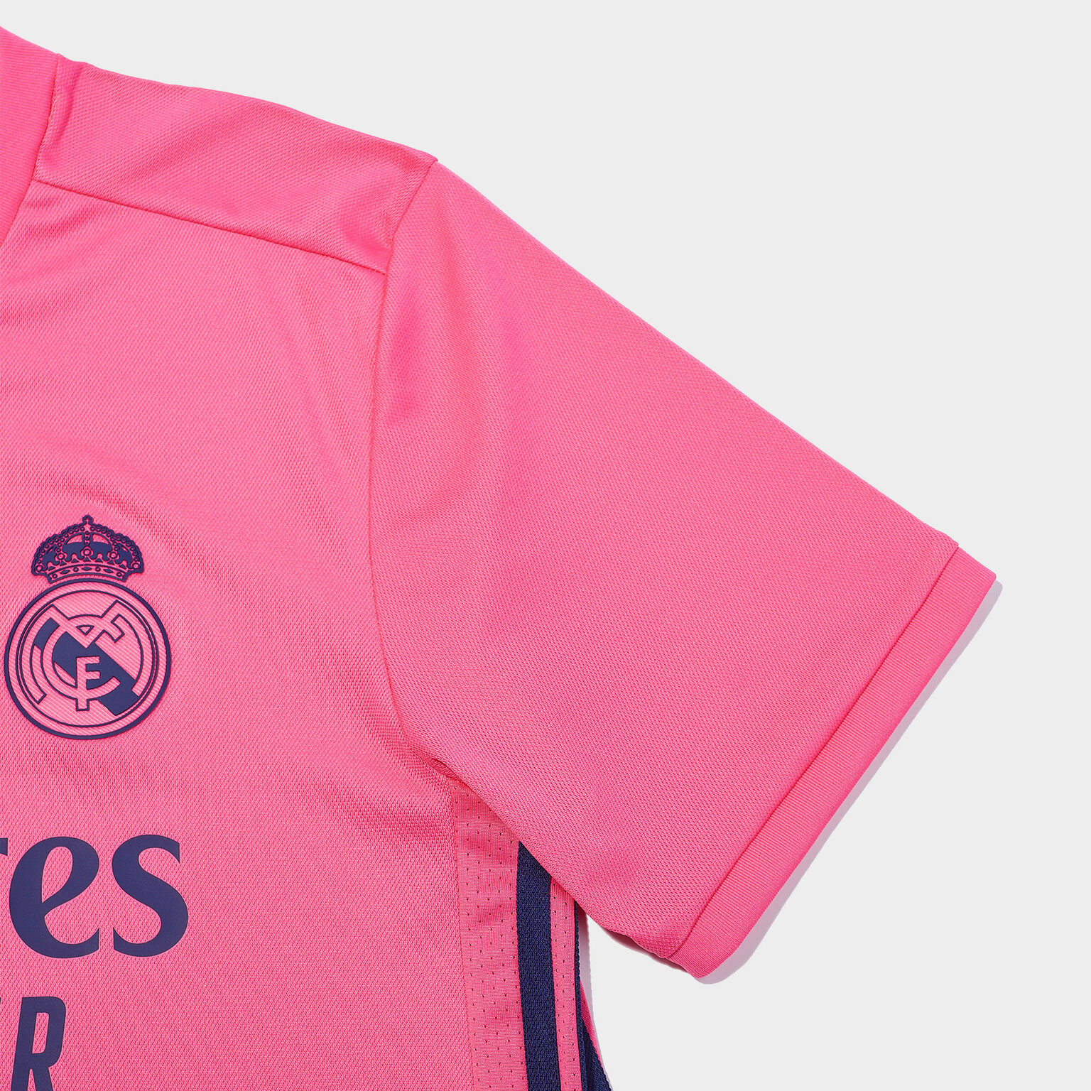 Футболка игровая выездная Adidas Real Madrid сезон 2020/21