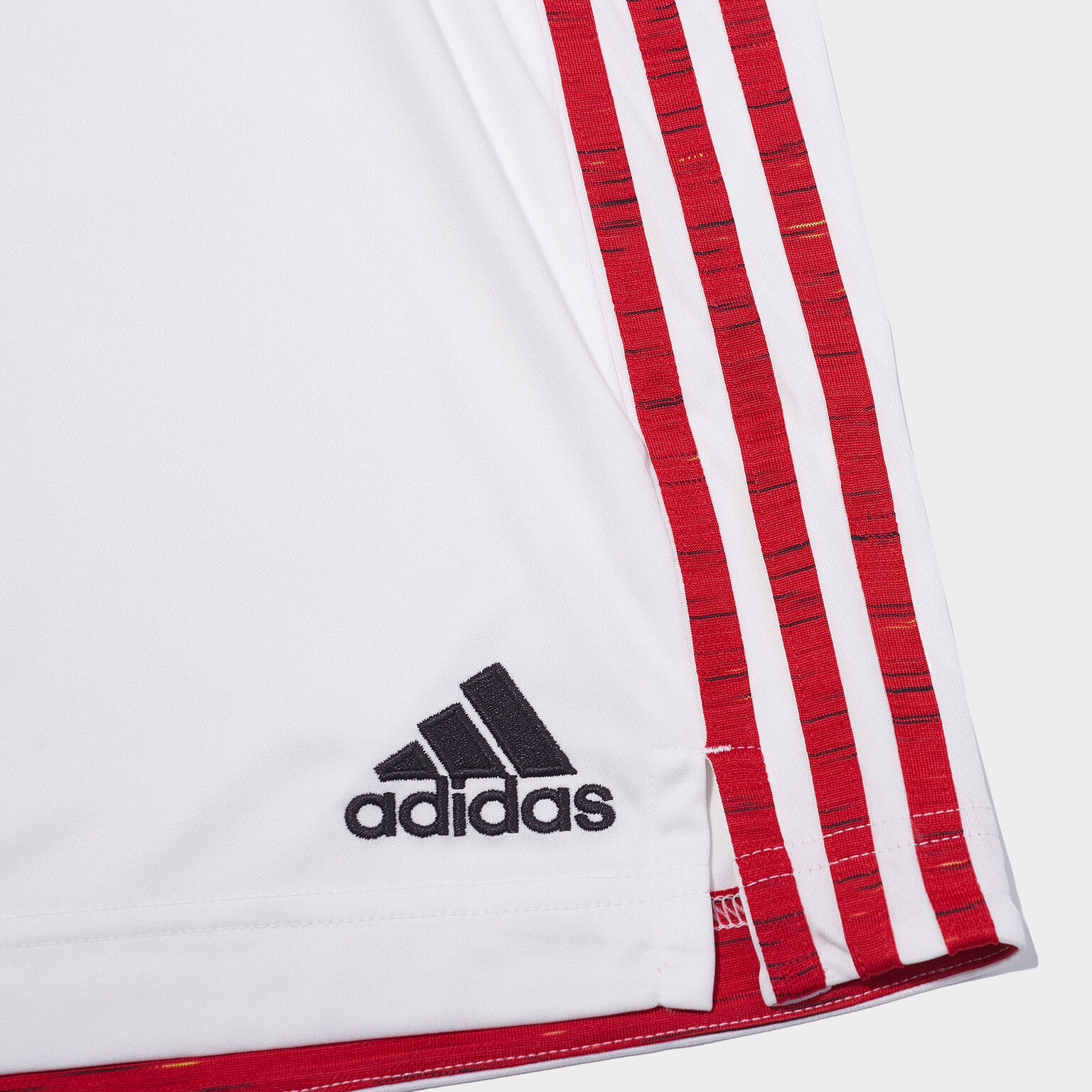 Шорты игровые домашние Adidas Manchester United сезон 2020/21