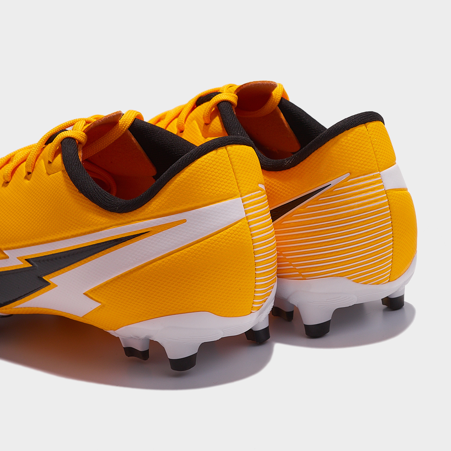 Бутсы детские Nike Vapor 13 Academy FG/MG AT8123-801