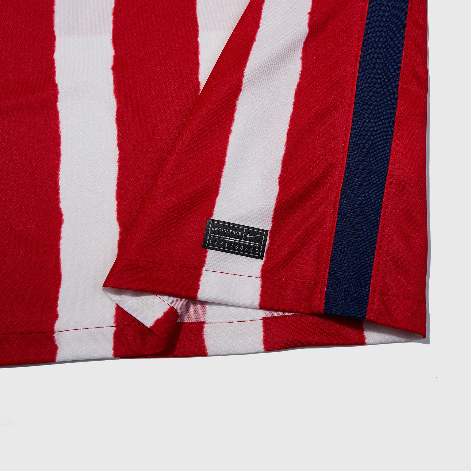 Футболка игровая домашняя Nike Atletico Madrid сезон 2020/21