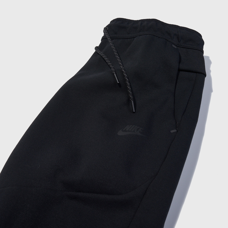 Брюки Nike Tech Fleece CU4495-010