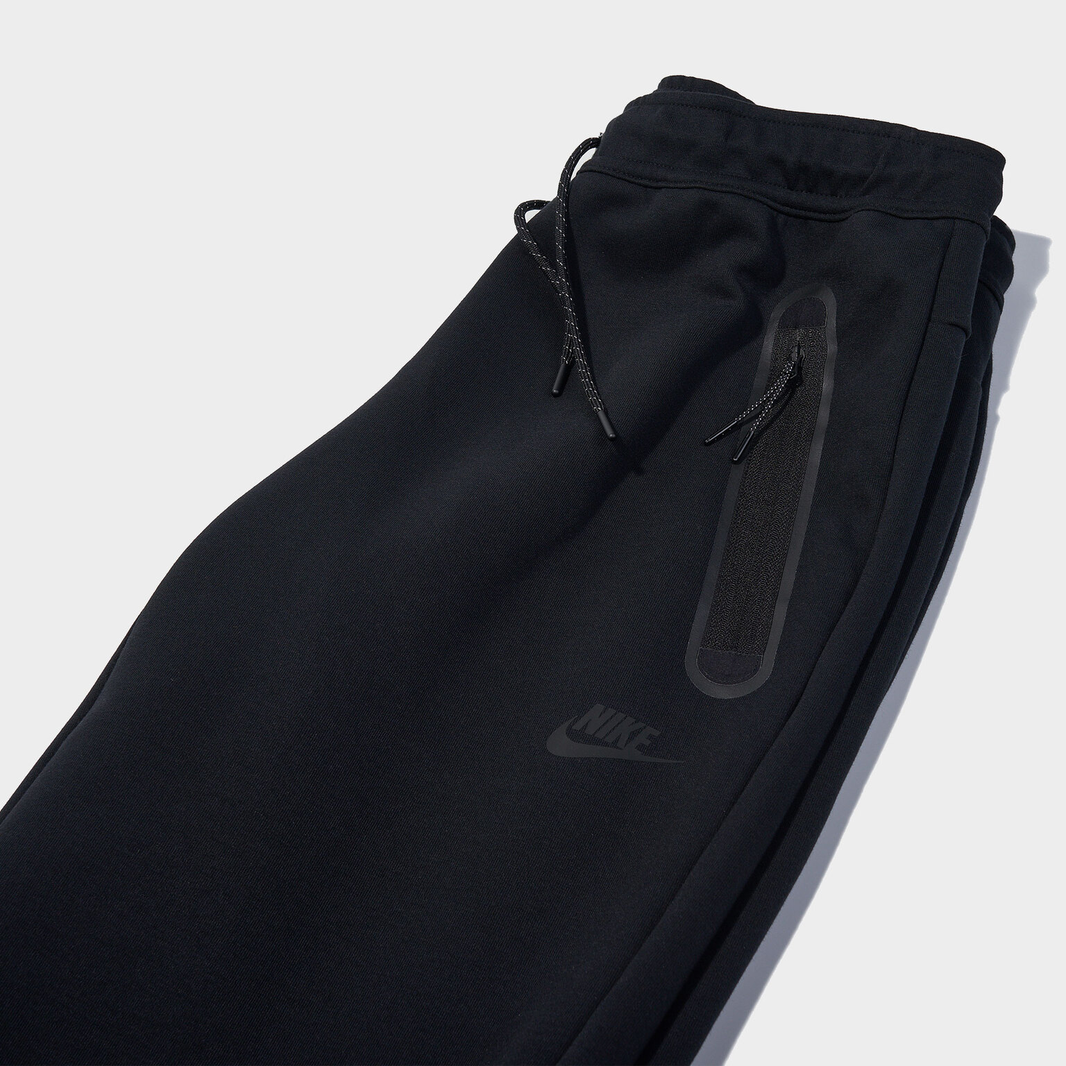 Брюки Nike Tech Fleece CU4501-010