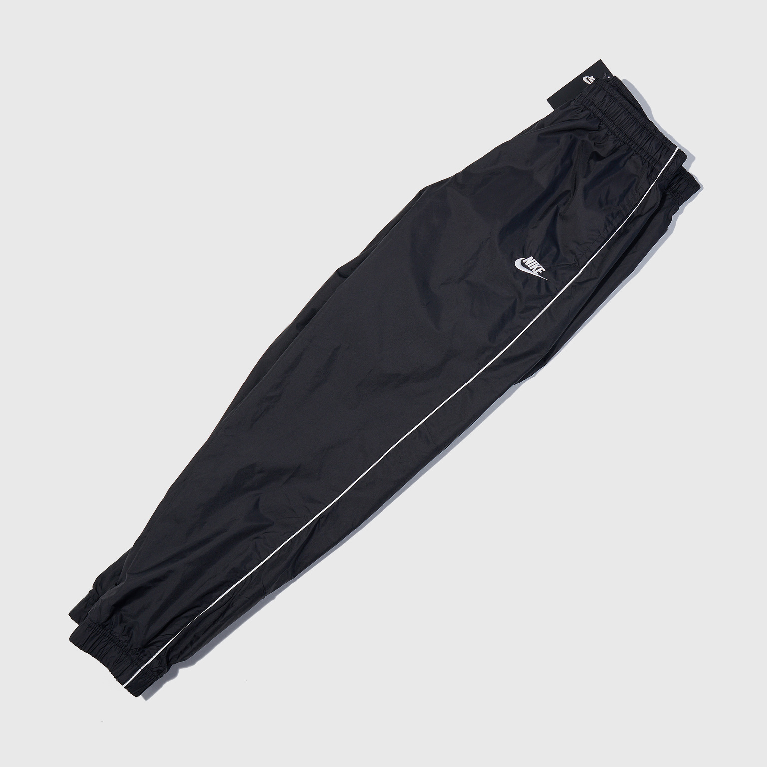 Костюм спортивный Nike Sportswear Woven Suit Basic BV3030-010