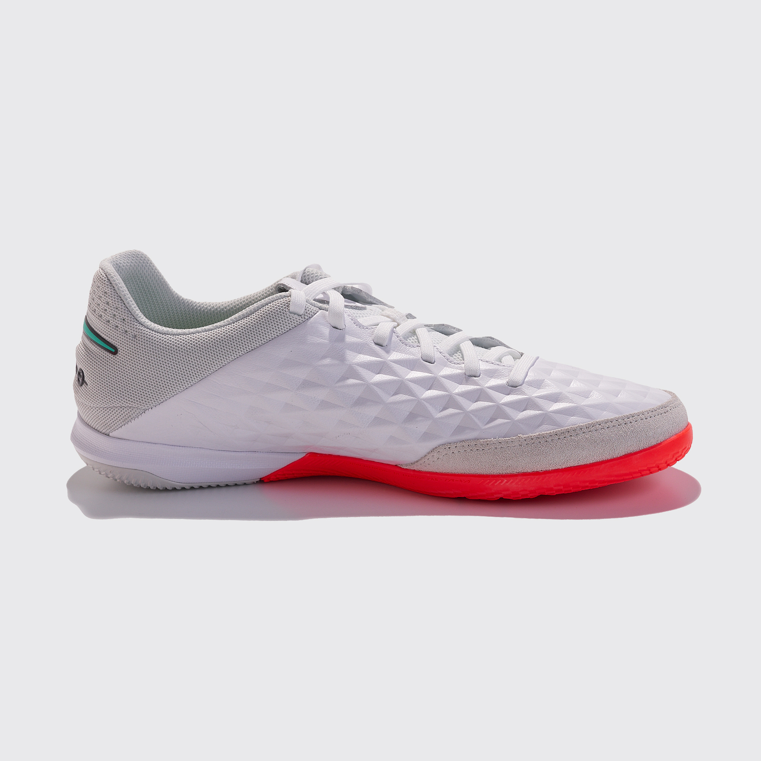 Футзалки Nike Legend 8 Academy IC AT6099-163