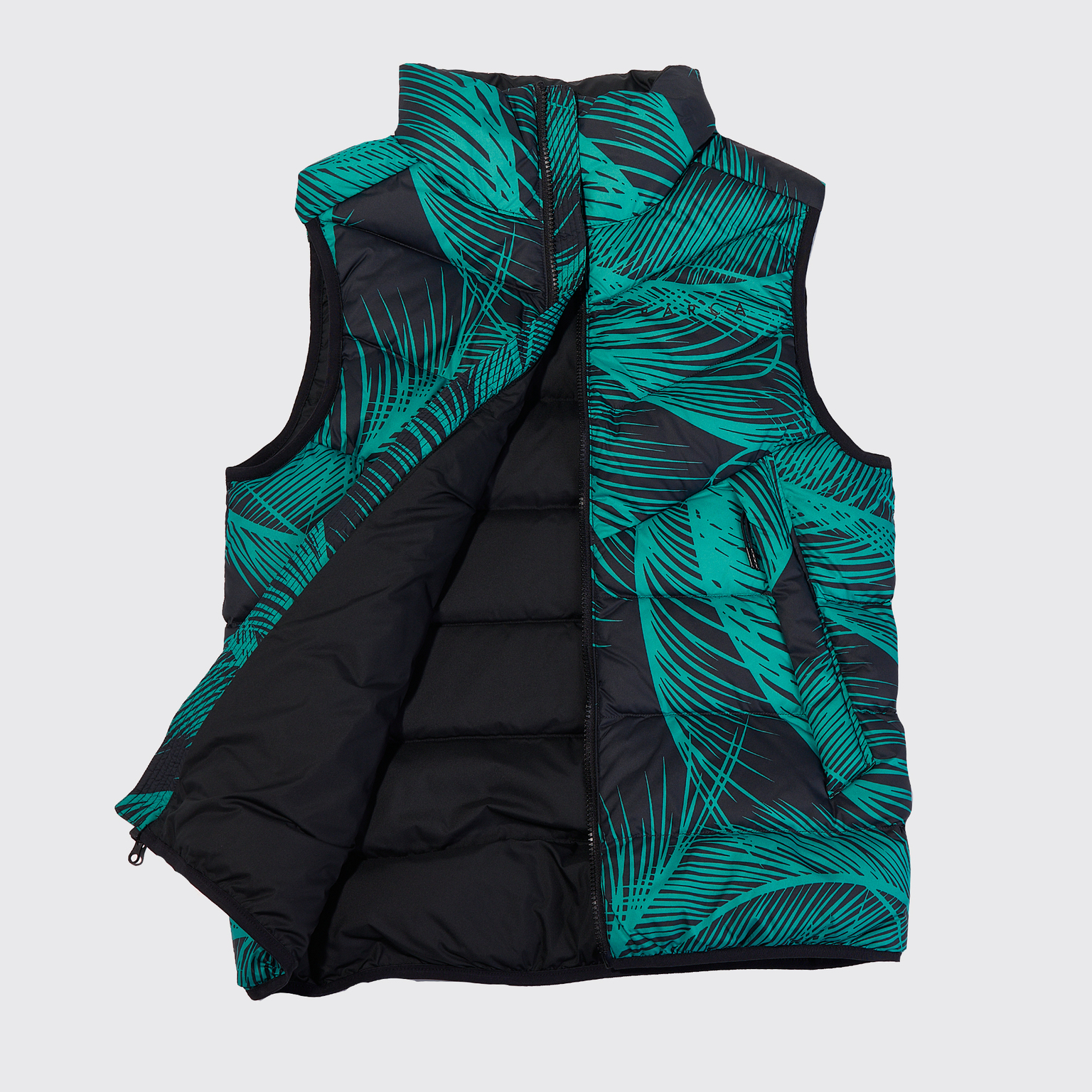 Жилет Nike Barcelona Down Fill Vest CW2601-396