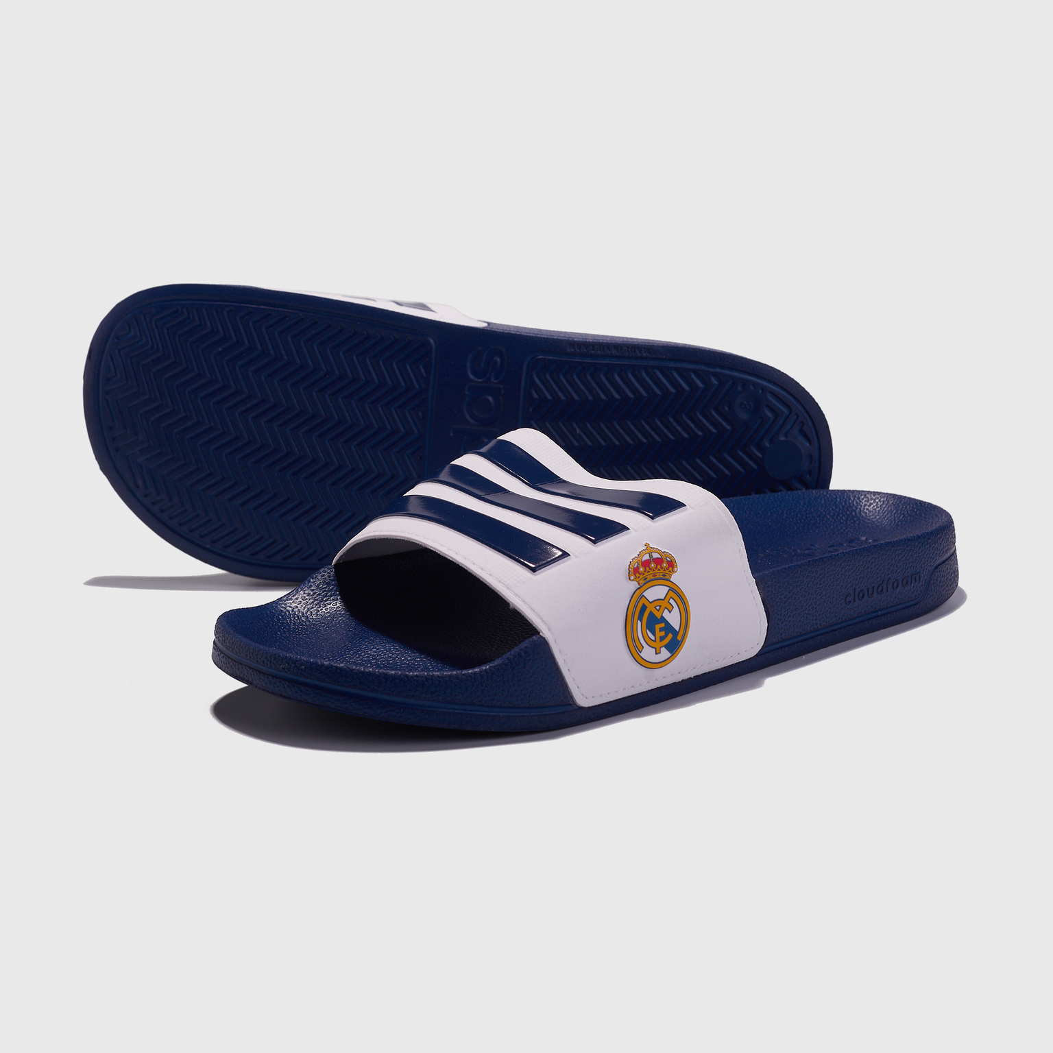 Сланцы Adidas Real Madrid Adilette Shower FW7073