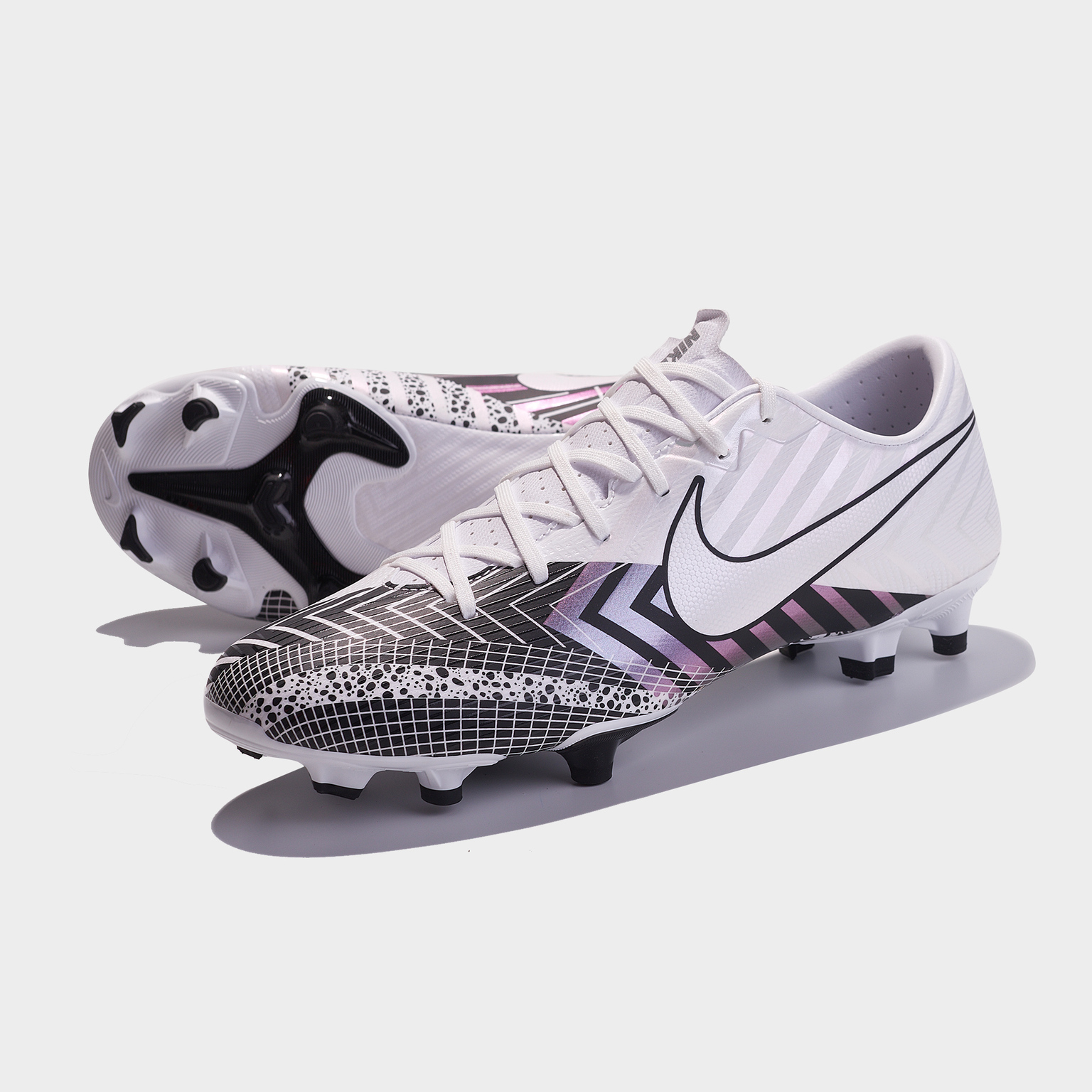 Бутсы Nike Vapor 13 Academy MDS FG/MG CJ1292-110