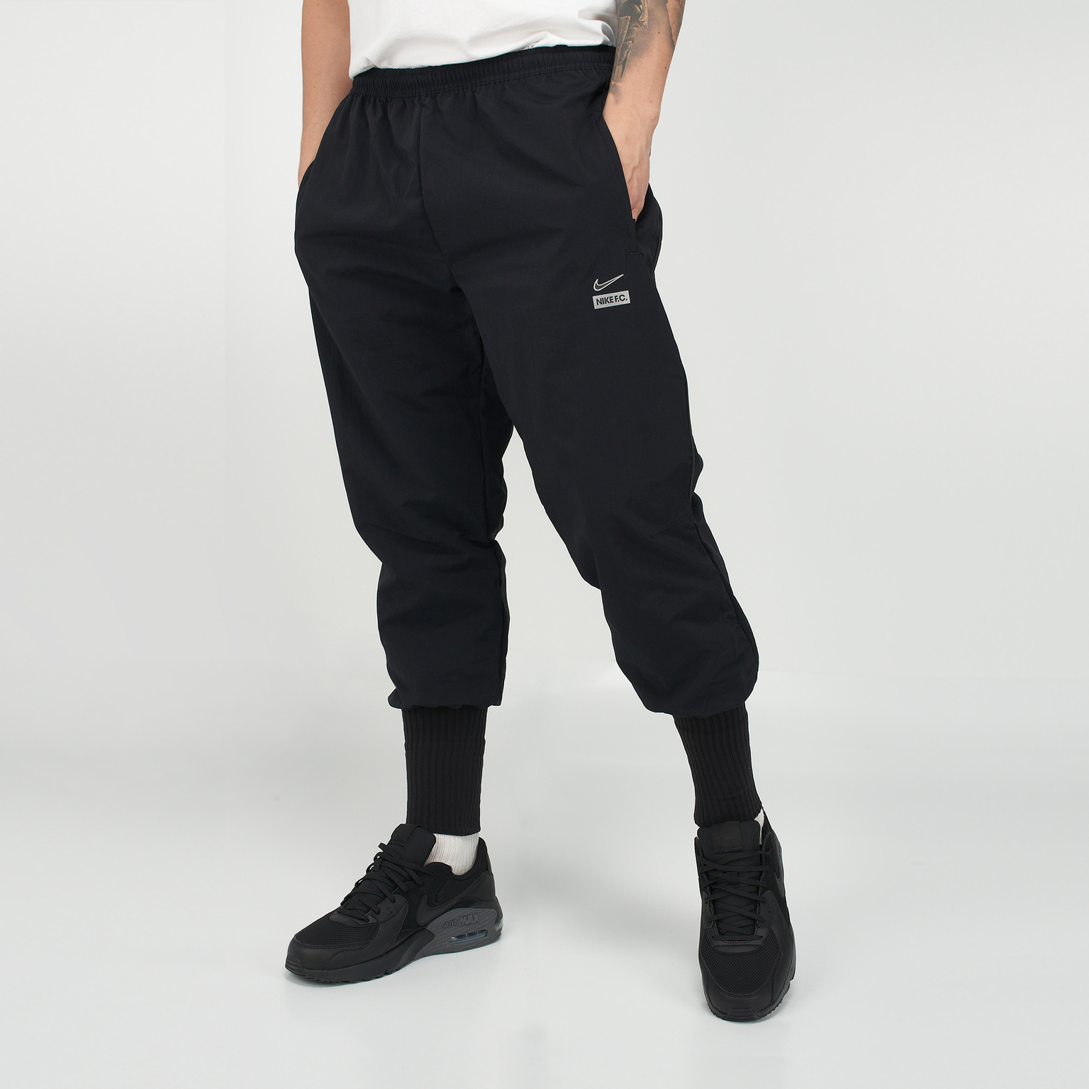 Брюки Nike F.C. Cuff Pant CT2512-010