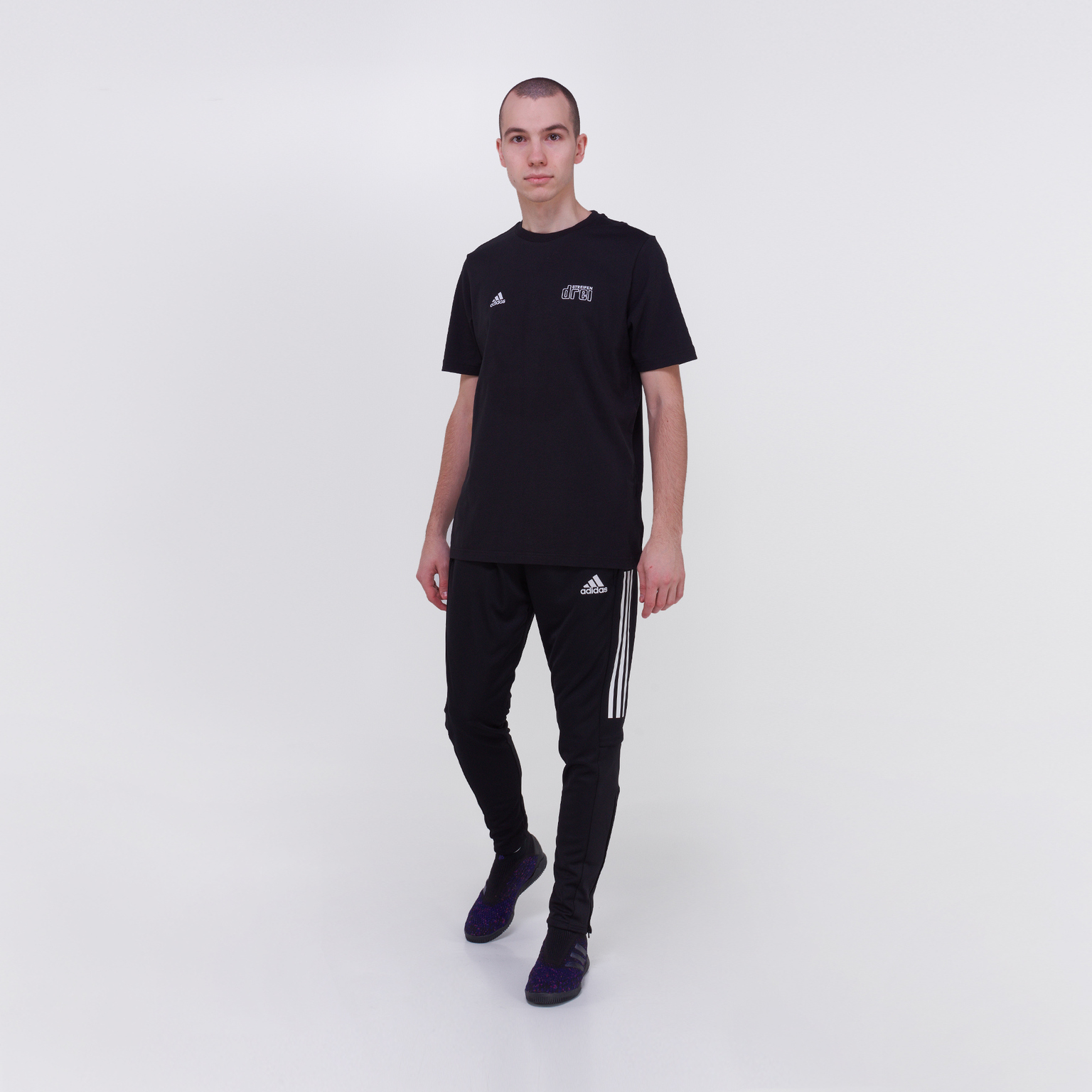 Футболка хлопковая Adidas Video Game Number GE4691