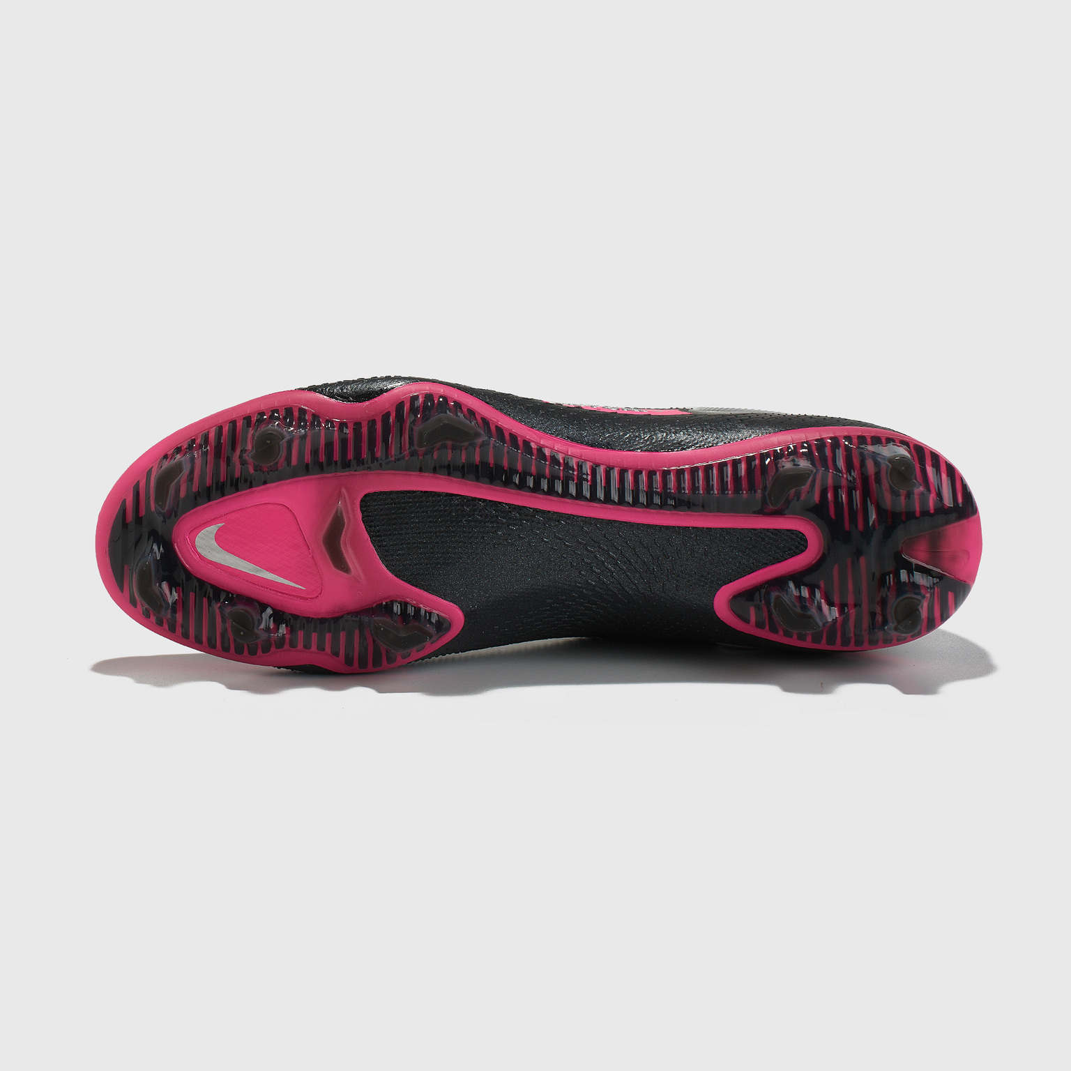 Бутсы Nike Phantom GT Elite DF FG CW6589-006