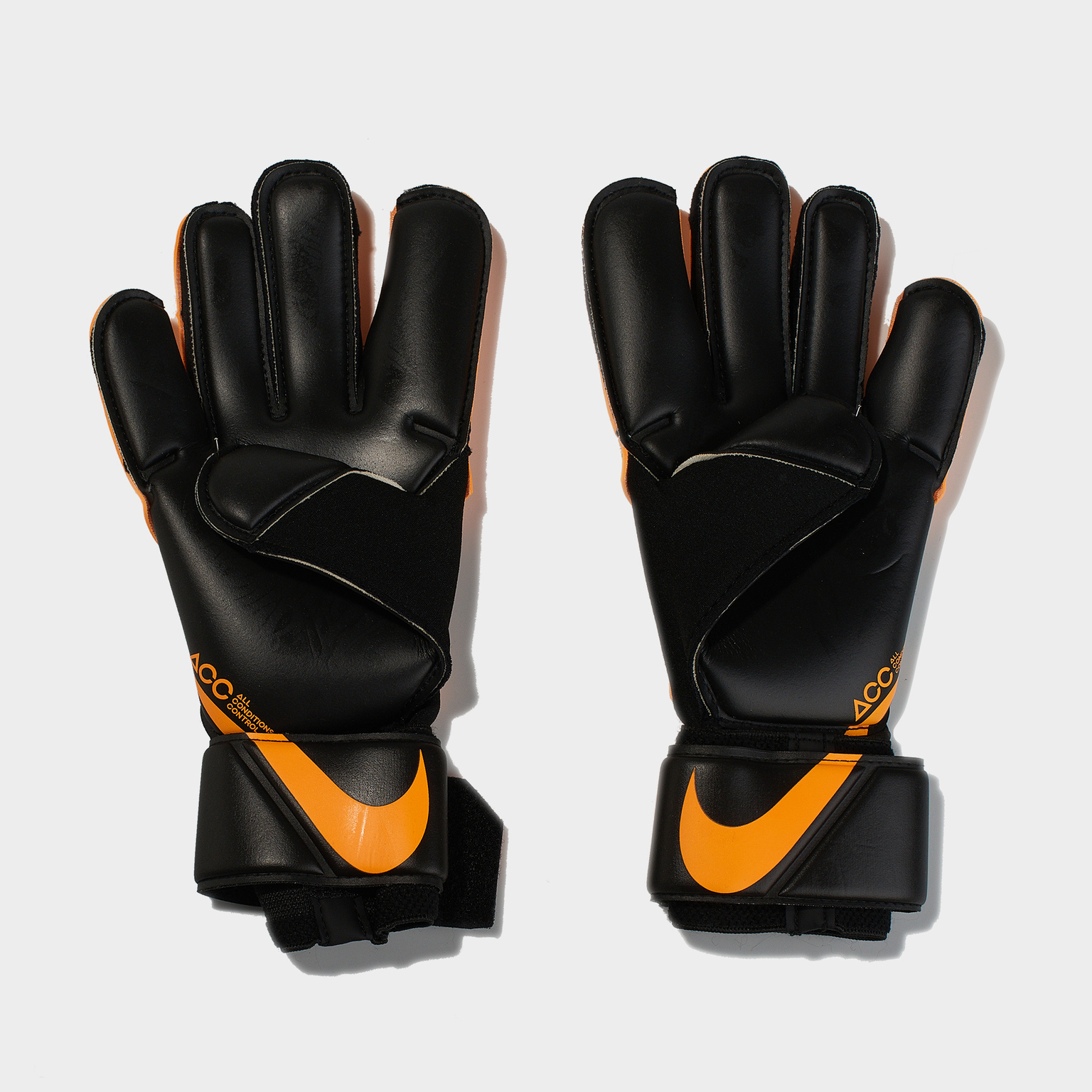 Перчатки вратарские Nike Vapor Grip-3 CN5650-010
