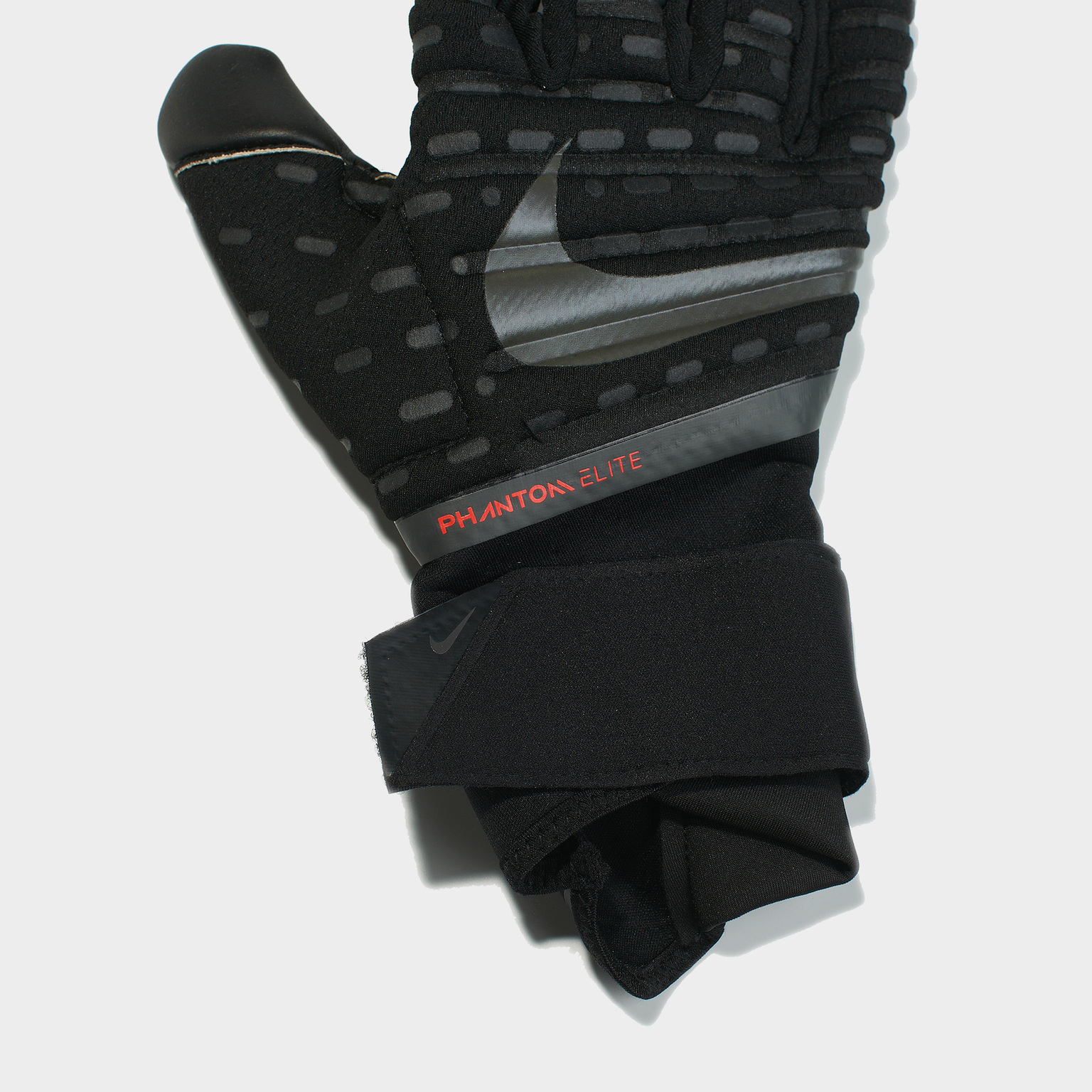 Перчатки вратарские Nike Phantom Elite CN6724-013