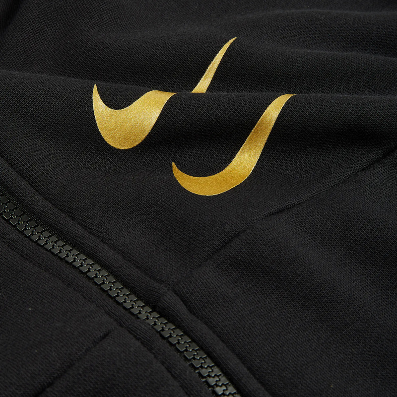 Толстовка Nike Swoosh Hoodie DC2582-010