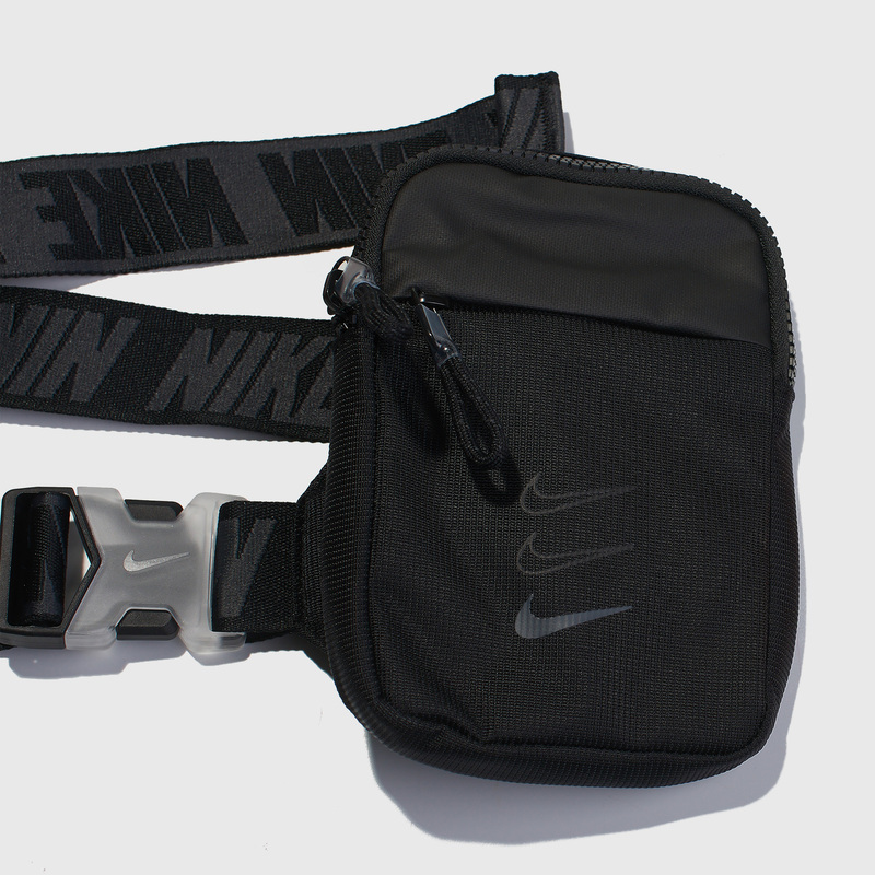 Сумка Nike Sportswear Essentials BA5904-011