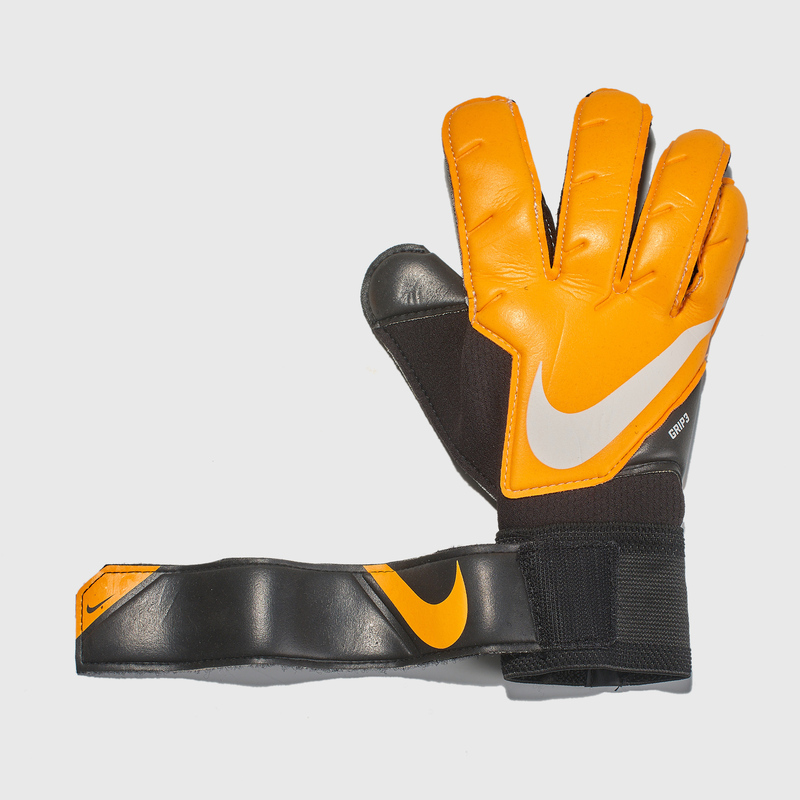 Перчатки вратарские Nike Grip-3 CN5651-011