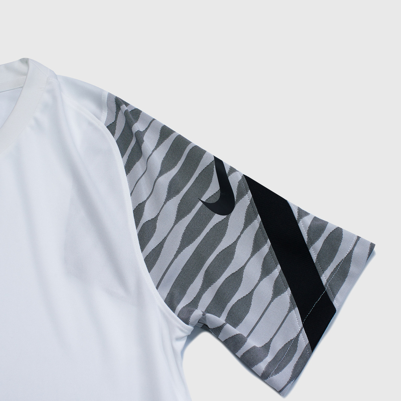 Футболка тренировочная Nike Strike21 Top SS CW5843-100