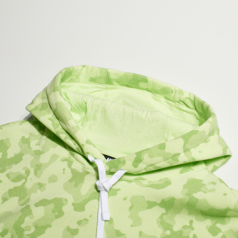 Nike club camo hoodie in green deals