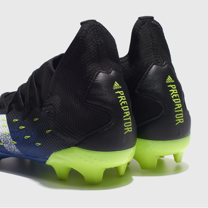 Бутсы Adidas Predator Freak.3 FG FY0610