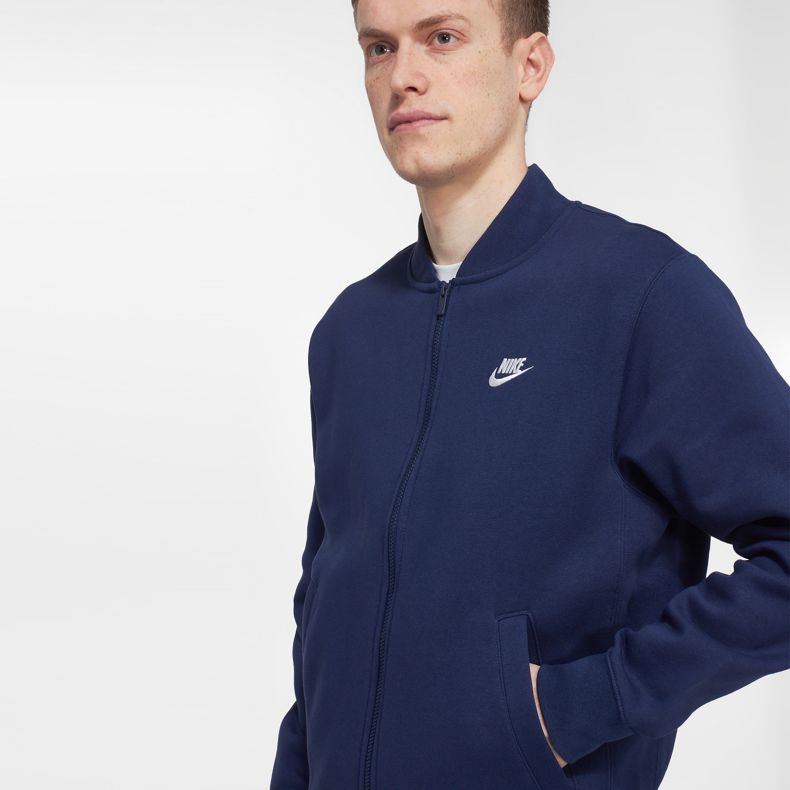 Куртка Nike Club Bomber BV2686-411