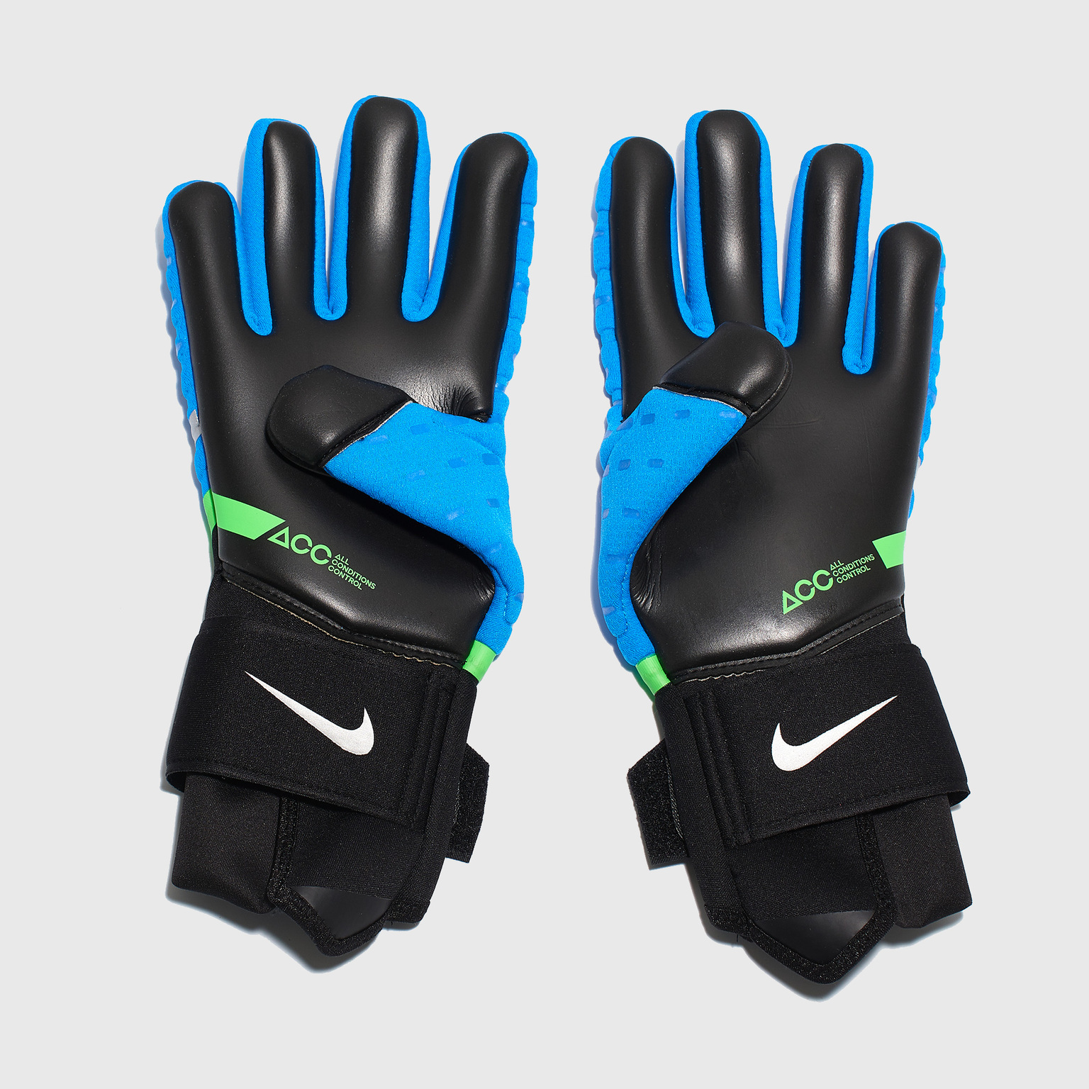 Перчатки вратарские Nike Phantom Elite CN6724-406