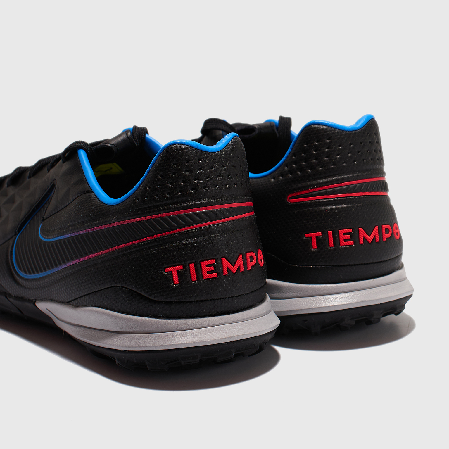 Шиповки Nike Tiempo Legend 8 Pro TF AT6136-090