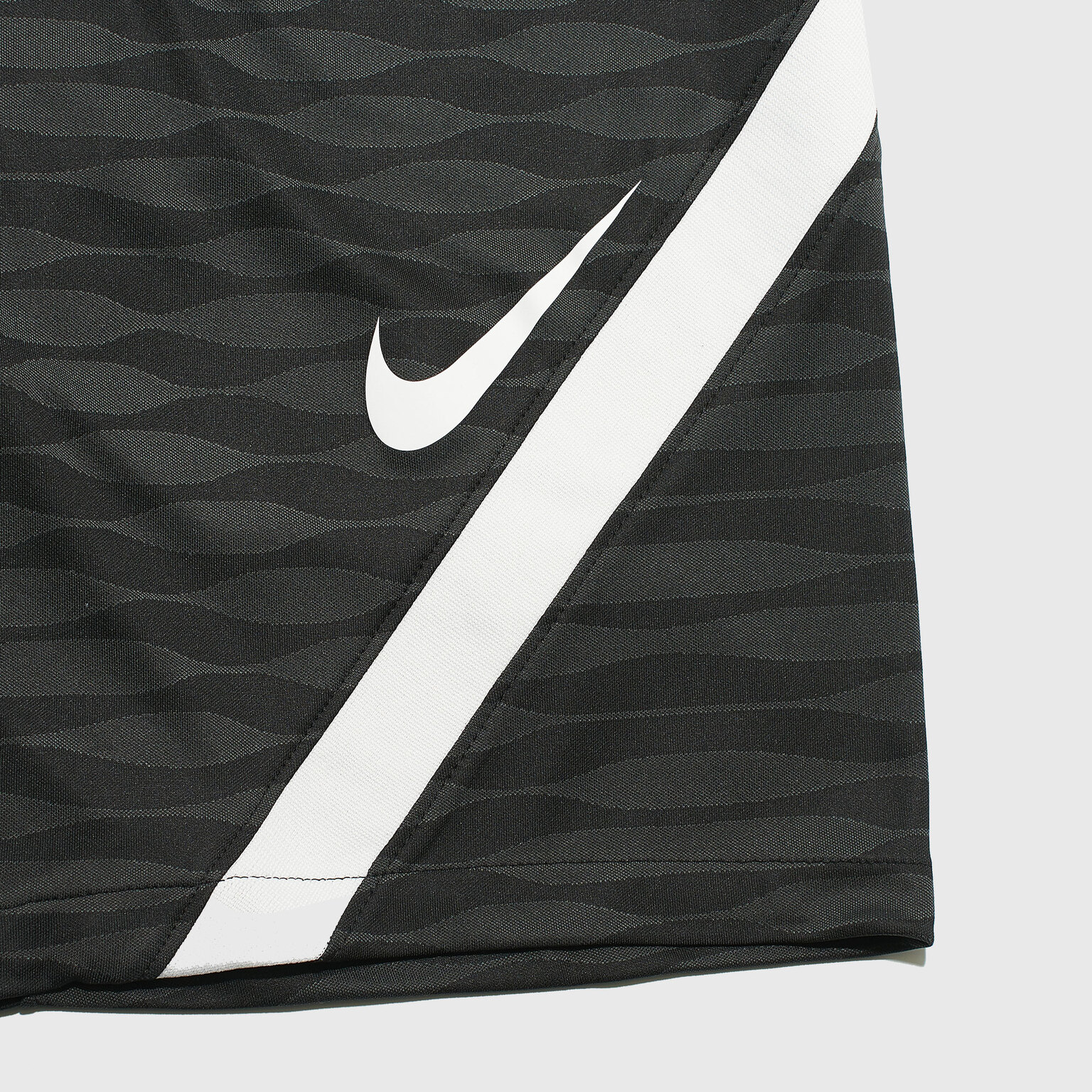 Шорты Nike Strike 21 CW5850-010