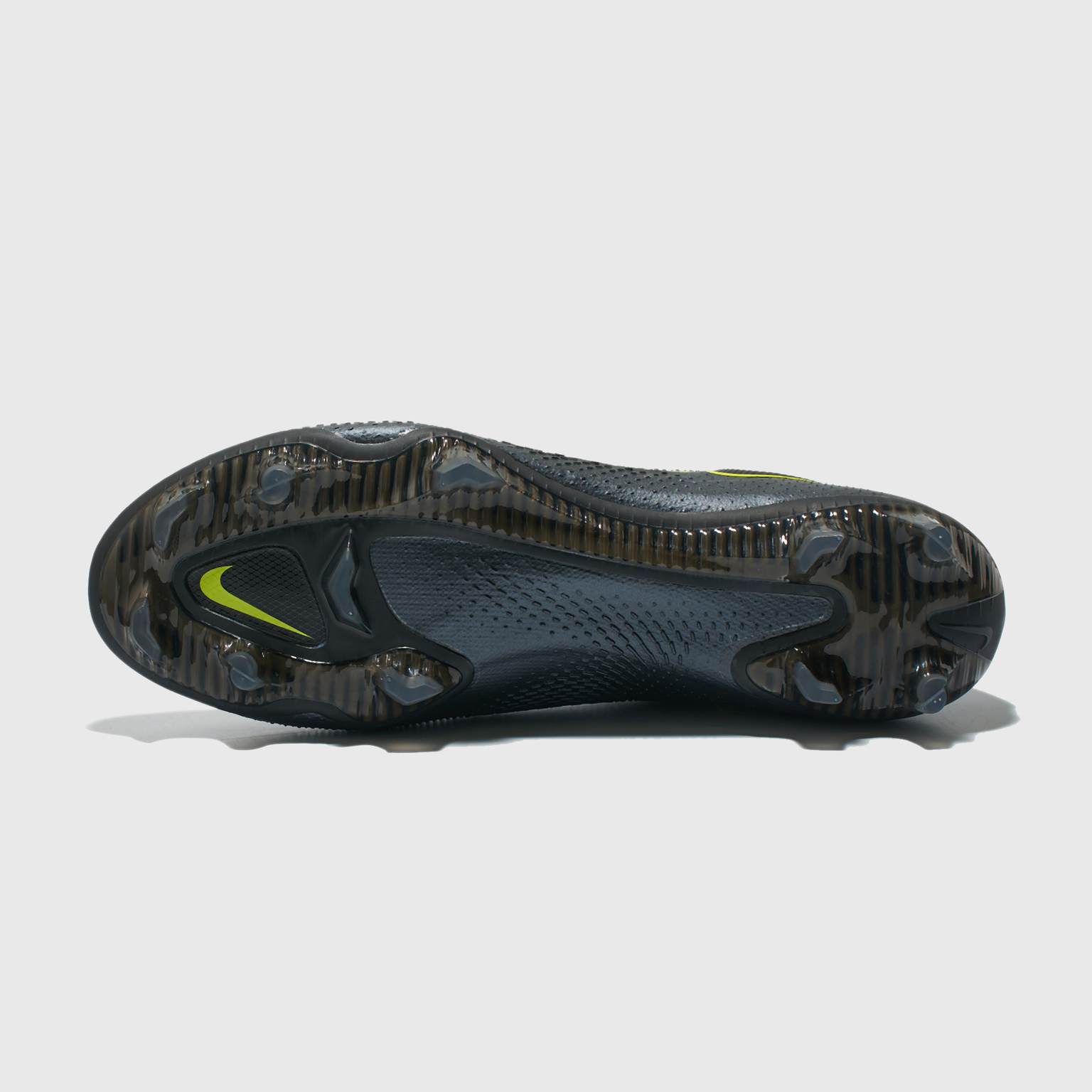 Бутсы Nike Phantom GT Elite FG CK8439-090