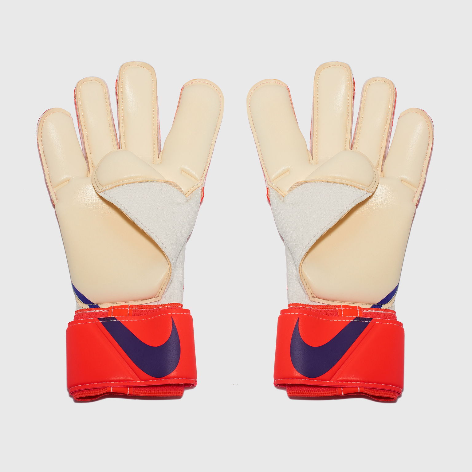 Перчатки вратарские Nike Grip-3 CN5651-635