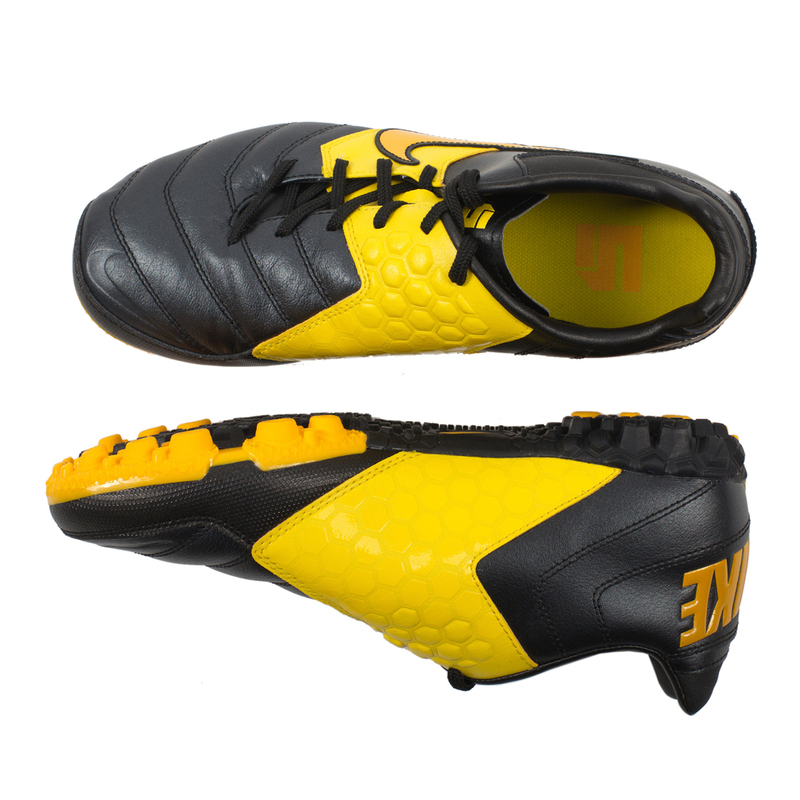 Шиповки Nike 5 bomba pro