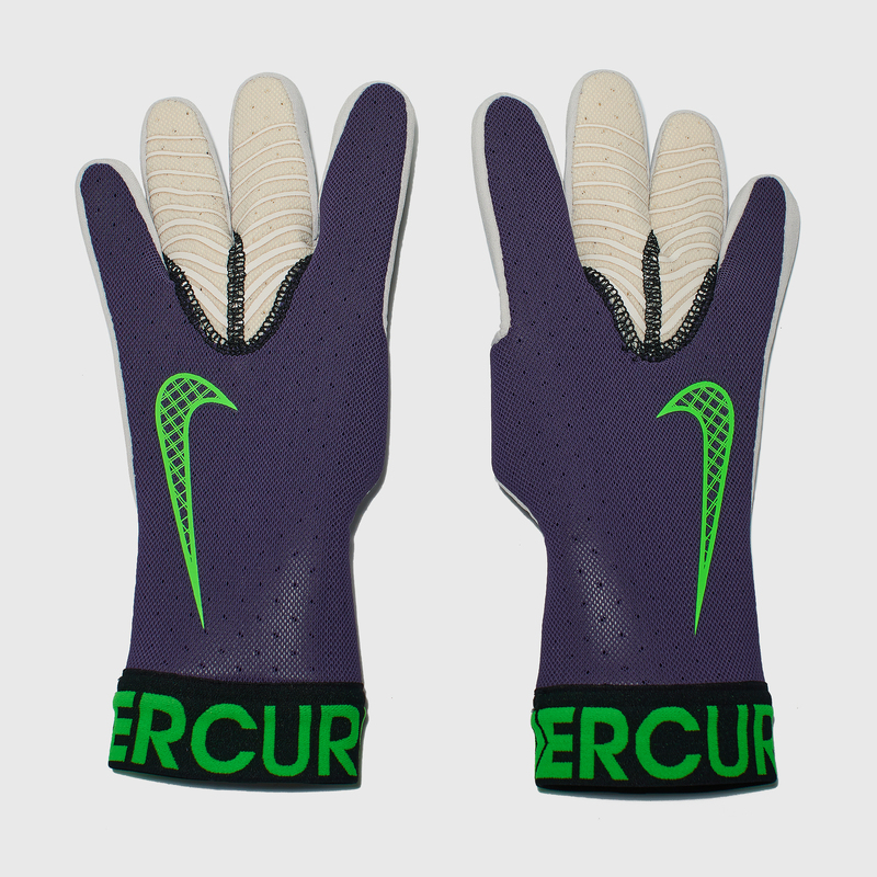 Вратарские перчатки Nike Mercurial Touch Elite DC1980-573