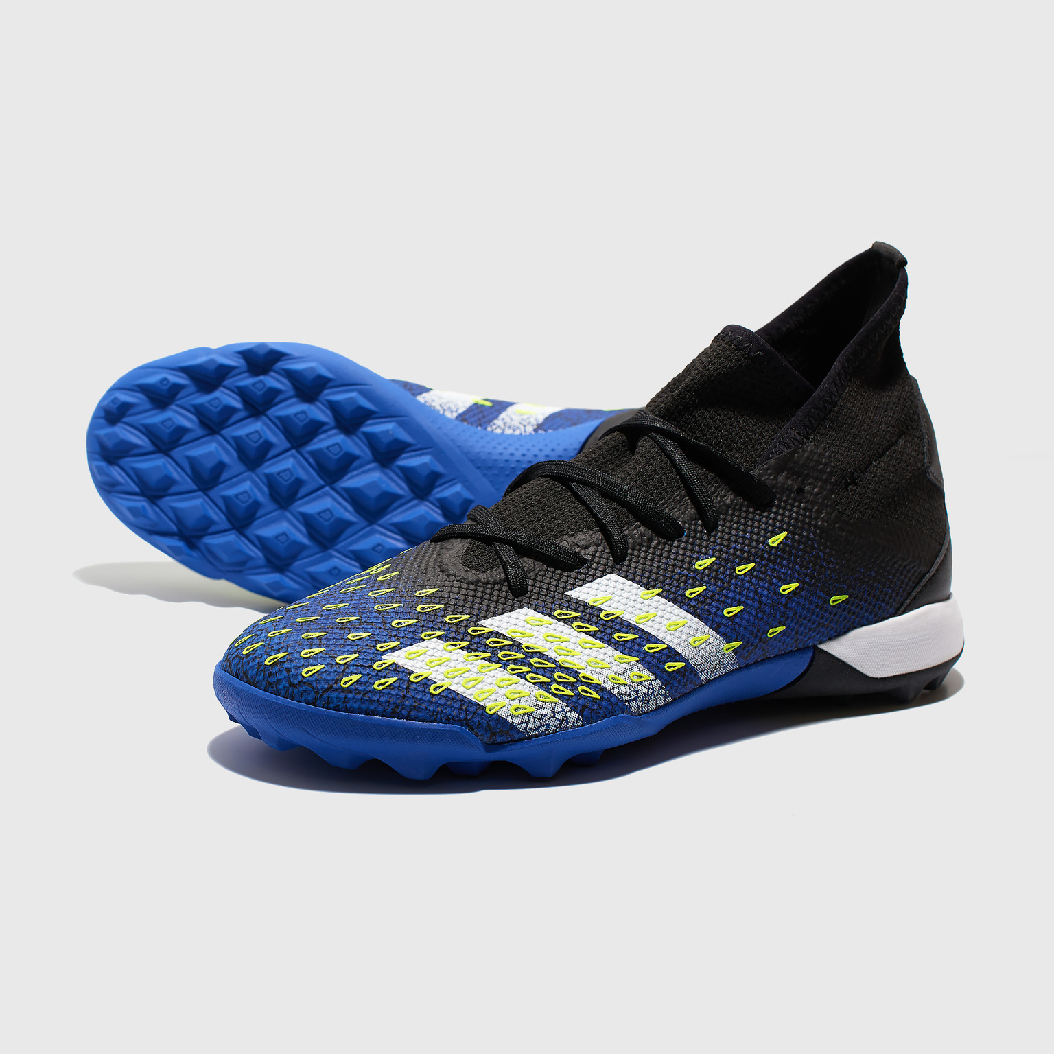 Шиповки Adidas Predator Freak 3 TF FY0623