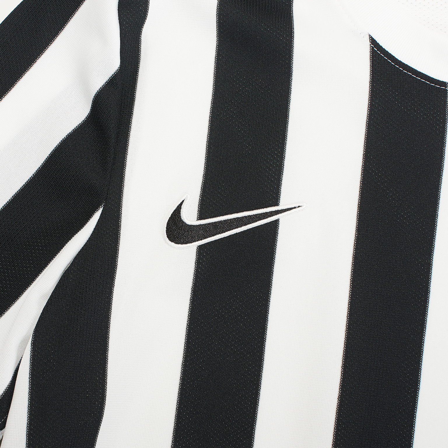 Футболка Nike Striped Division IV SS CW3813-100
